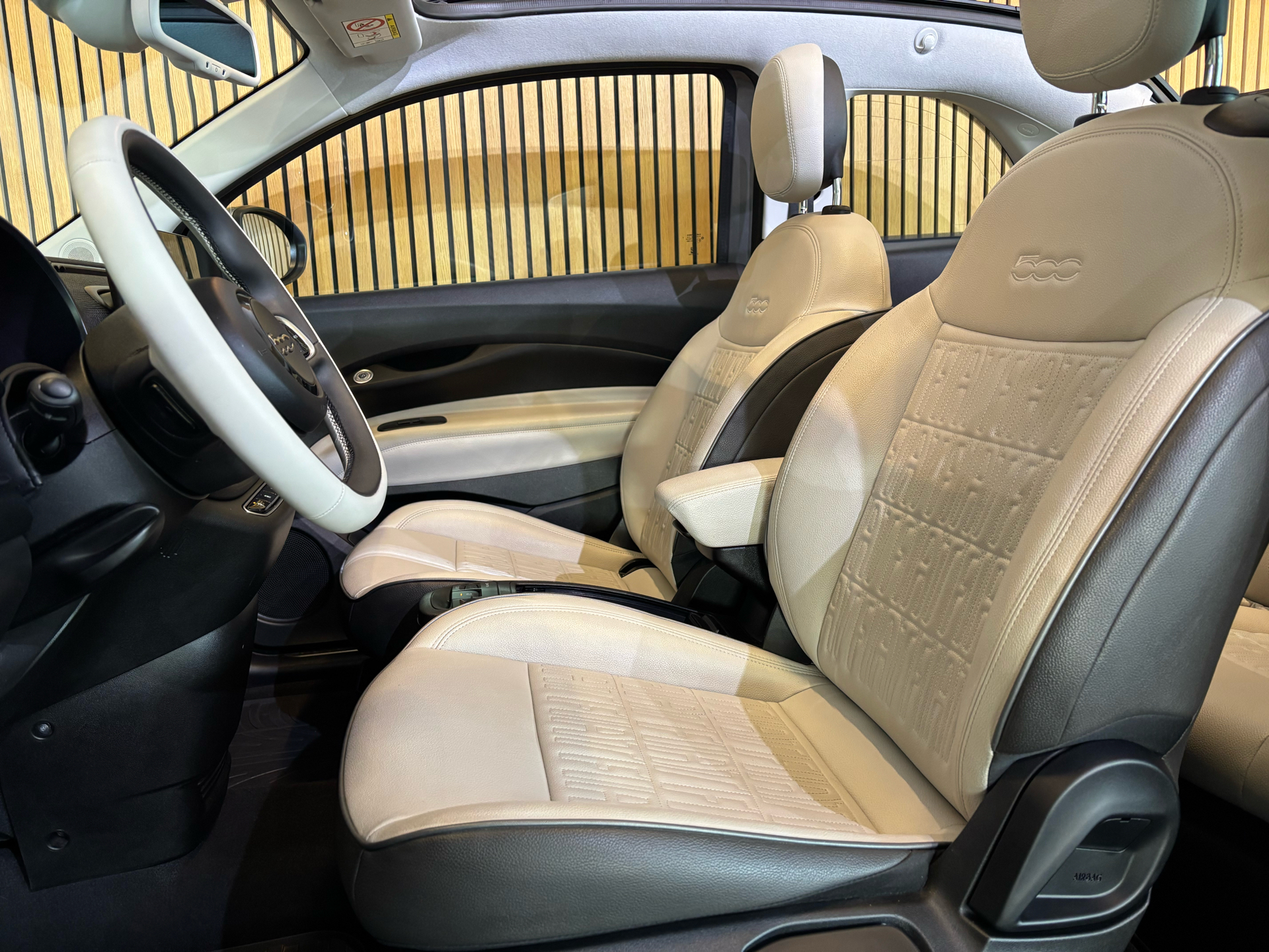 Billede af Fiat 500e EL La Prima 118HK Cabr. Aut.