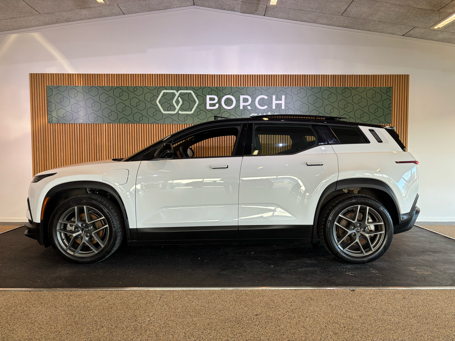 Billede af Fisker Ocean EL 4x4 478HK 5d Aut.