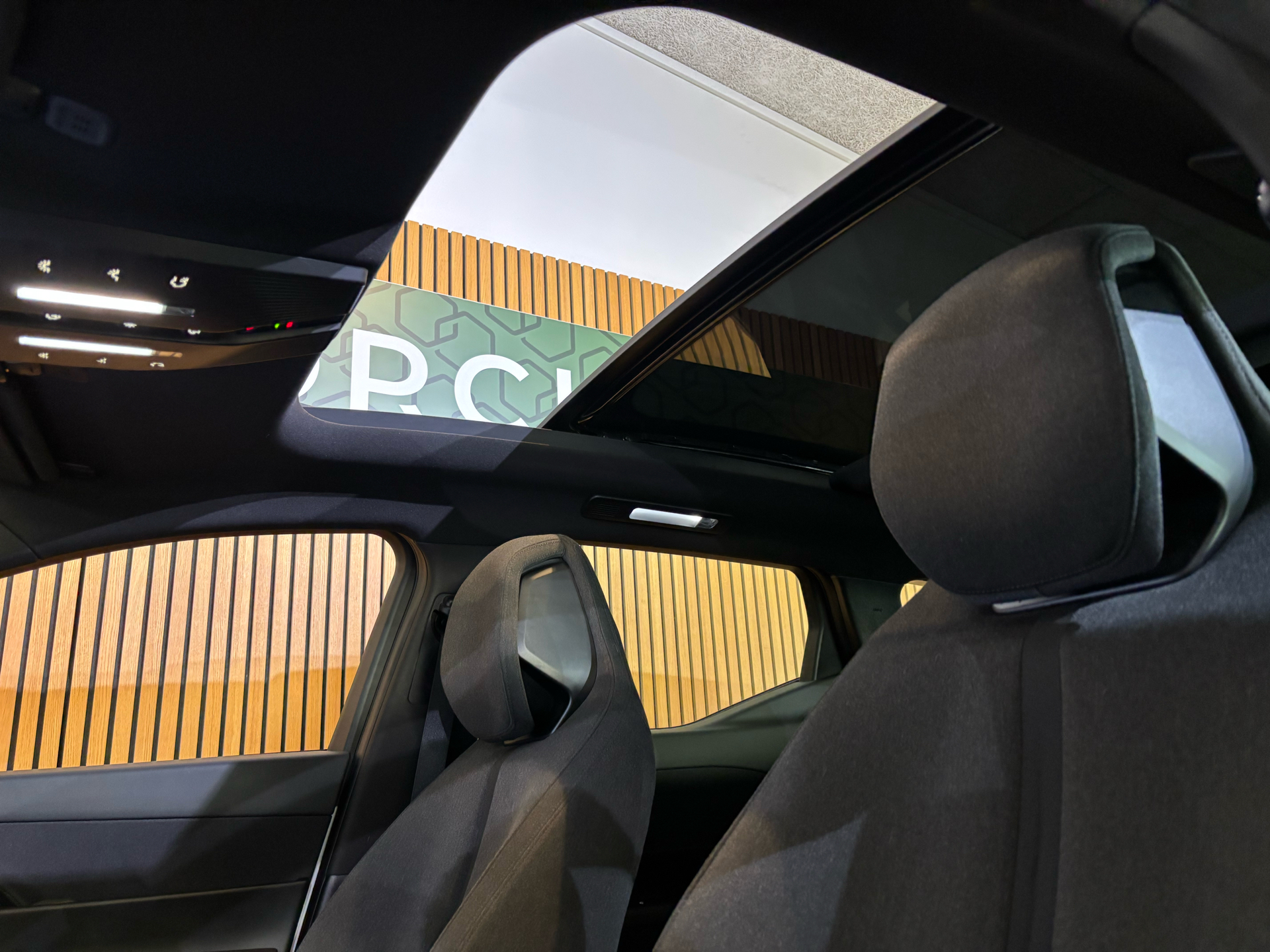 Billede af Fisker Ocean EL 4x4 478HK 5d Aut.