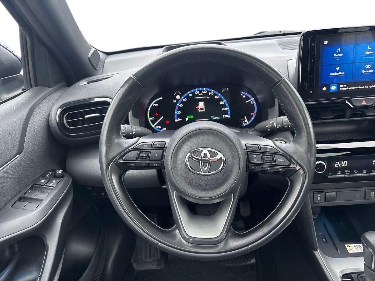 Billede af Toyota Yaris Cross 1,5 Hybrid Style 116HK 5d Trinl. Gear