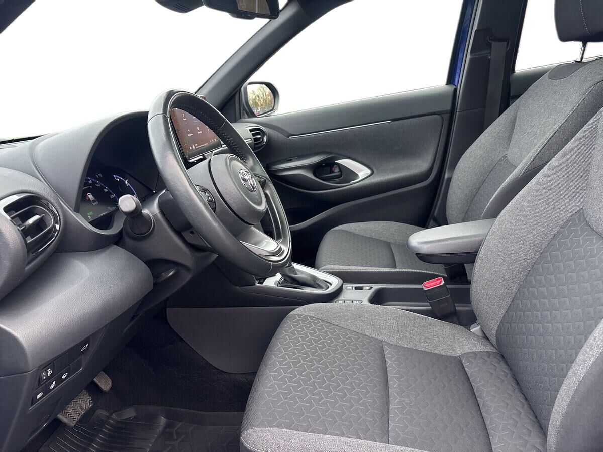 Billede af Toyota Yaris Cross 1,5 Hybrid Style 116HK 5d Trinl. Gear