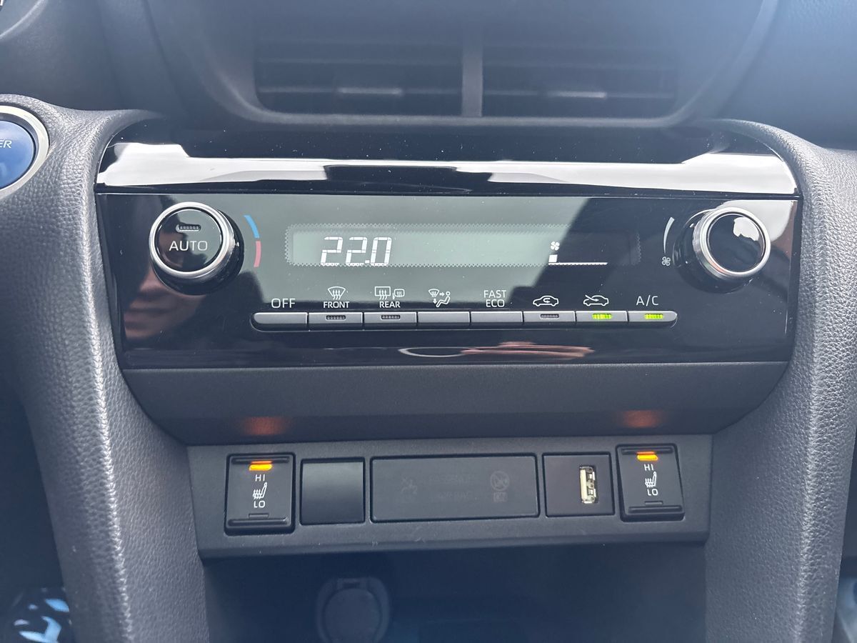 Billede af Toyota Yaris Cross 1,5 Hybrid Style 116HK 5d Trinl. Gear