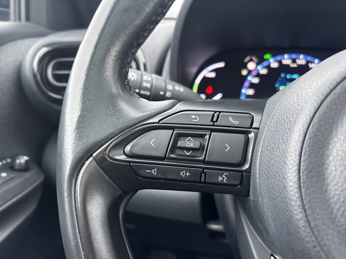 Billede af Toyota Yaris Cross 1,5 Hybrid Style 116HK 5d Trinl. Gear