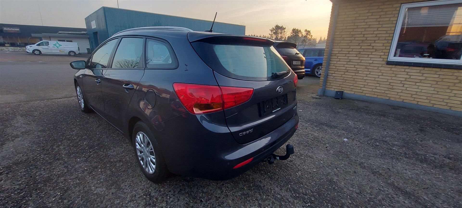 Billede af Kia Ceed SW 1,4 CVVT Style Plus Clim 100HK Stc 6g