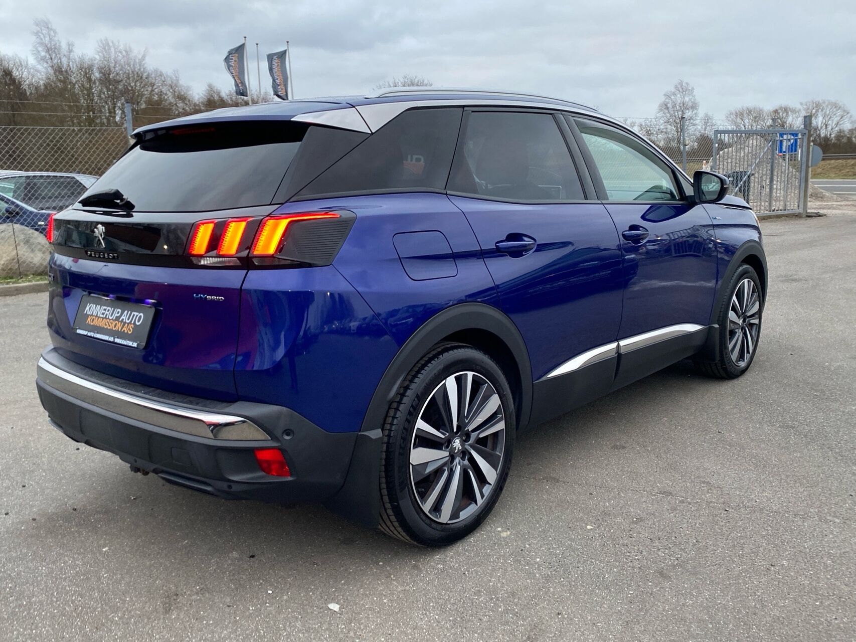 Billede af Peugeot 3008 1,6 PureTech  Plugin-hybrid Allure LTD EAT8 225HK 5d 8g Aut.