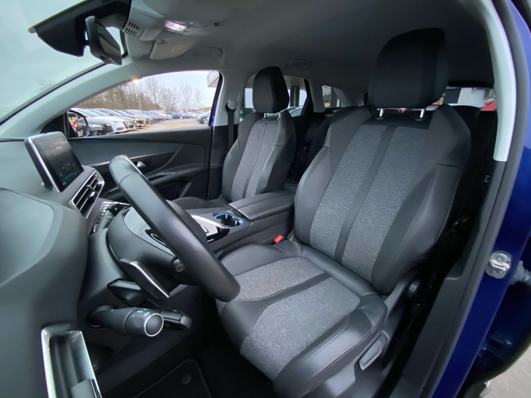 Billede af Peugeot 3008 1,6 PureTech  Plugin-hybrid Allure LTD EAT8 225HK 5d 8g Aut.