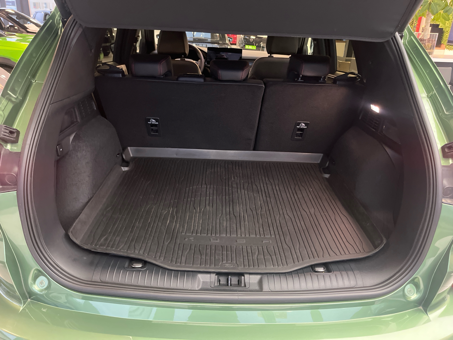 Billede af Ford Kuga 2,5 Plugin-hybrid ST-Line X CVT 243HK 5d Aut.