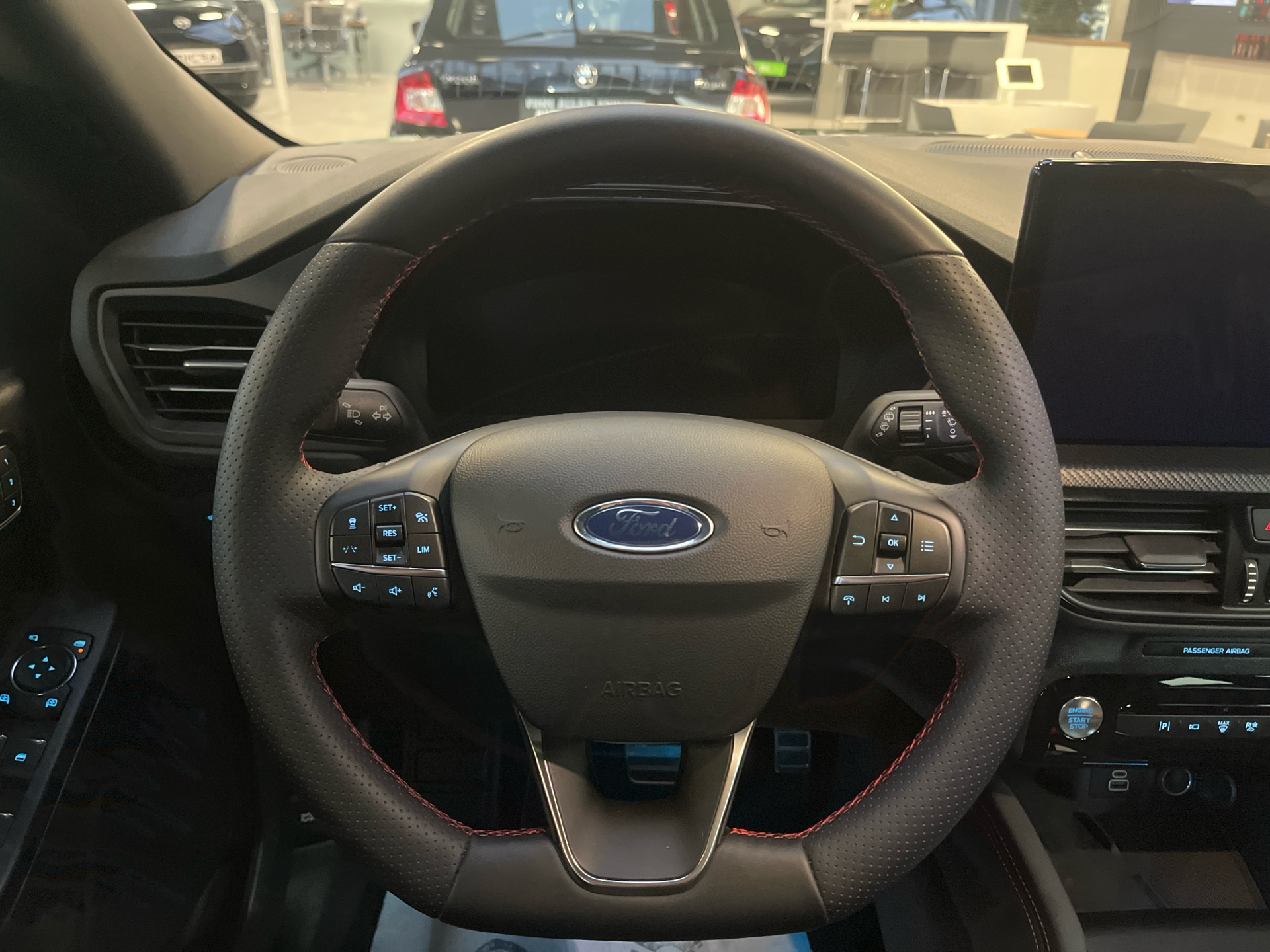 Billede af Ford Kuga 2,5 Plugin-hybrid ST-Line X CVT 243HK 5d Aut.