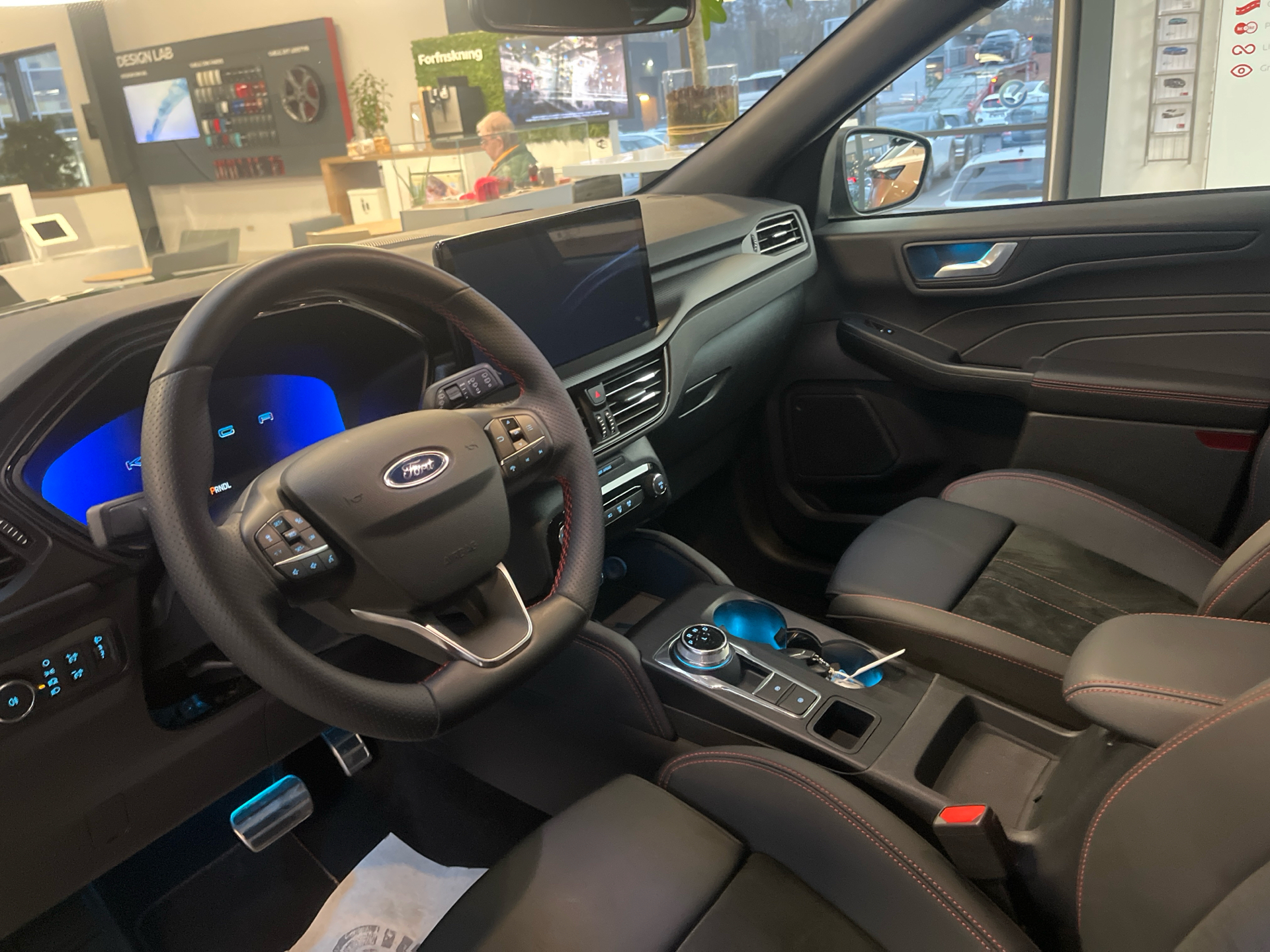 Billede af Ford Kuga 2,5 Plugin-hybrid ST-Line X CVT 243HK 5d Aut.