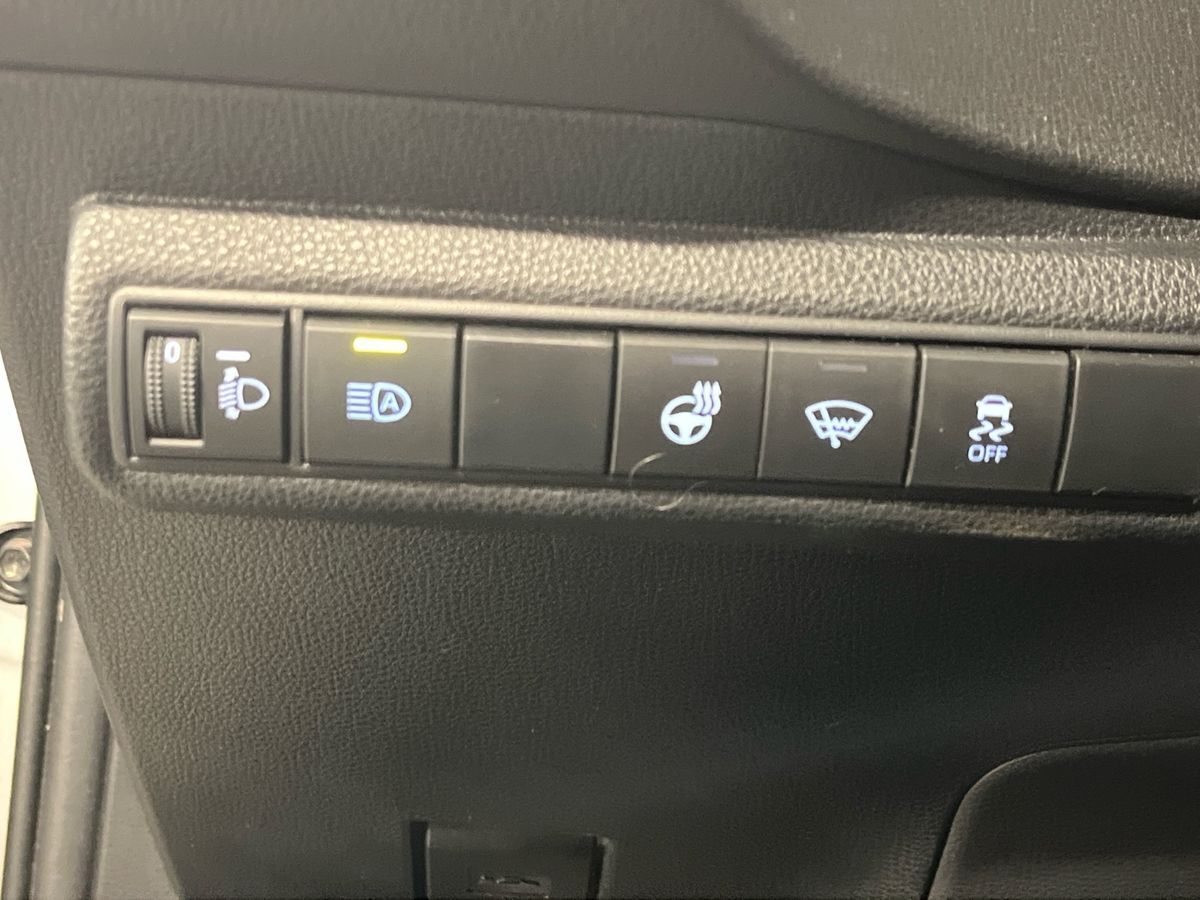 Billede af Toyota Corolla Touring Sports 1,8 Hybrid H3 Design E-CVT 122HK Stc Trinl. Gear