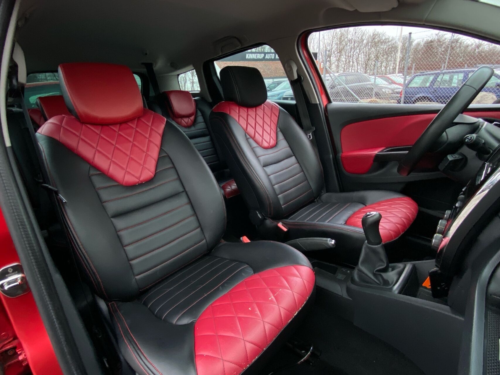 Billede af Renault Clio Sport Tourer 1,5 DCI Expression 75HK Stc