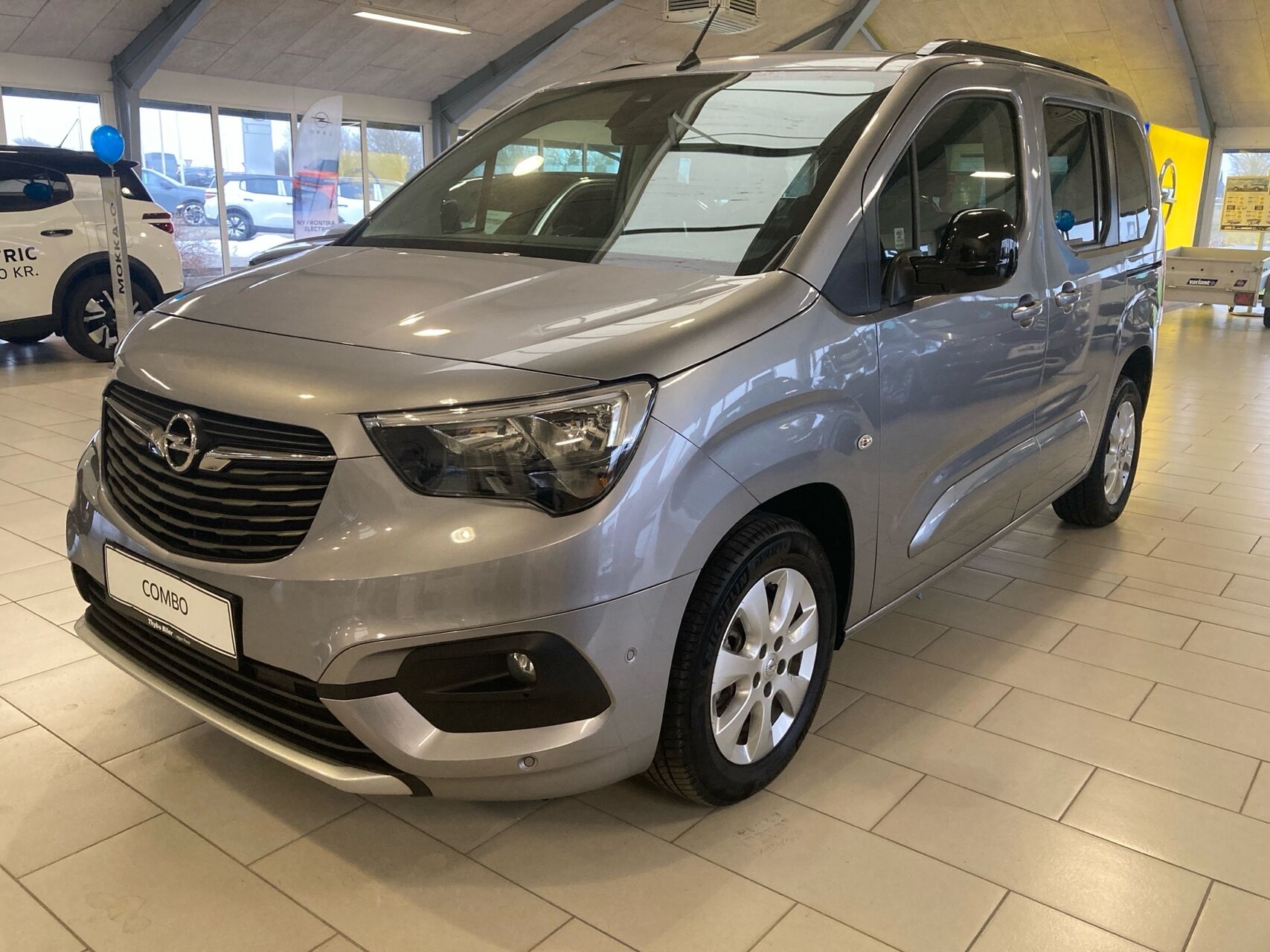Billede af Opel Combo-e Life L1 EL Elegance+ 136HK Aut.