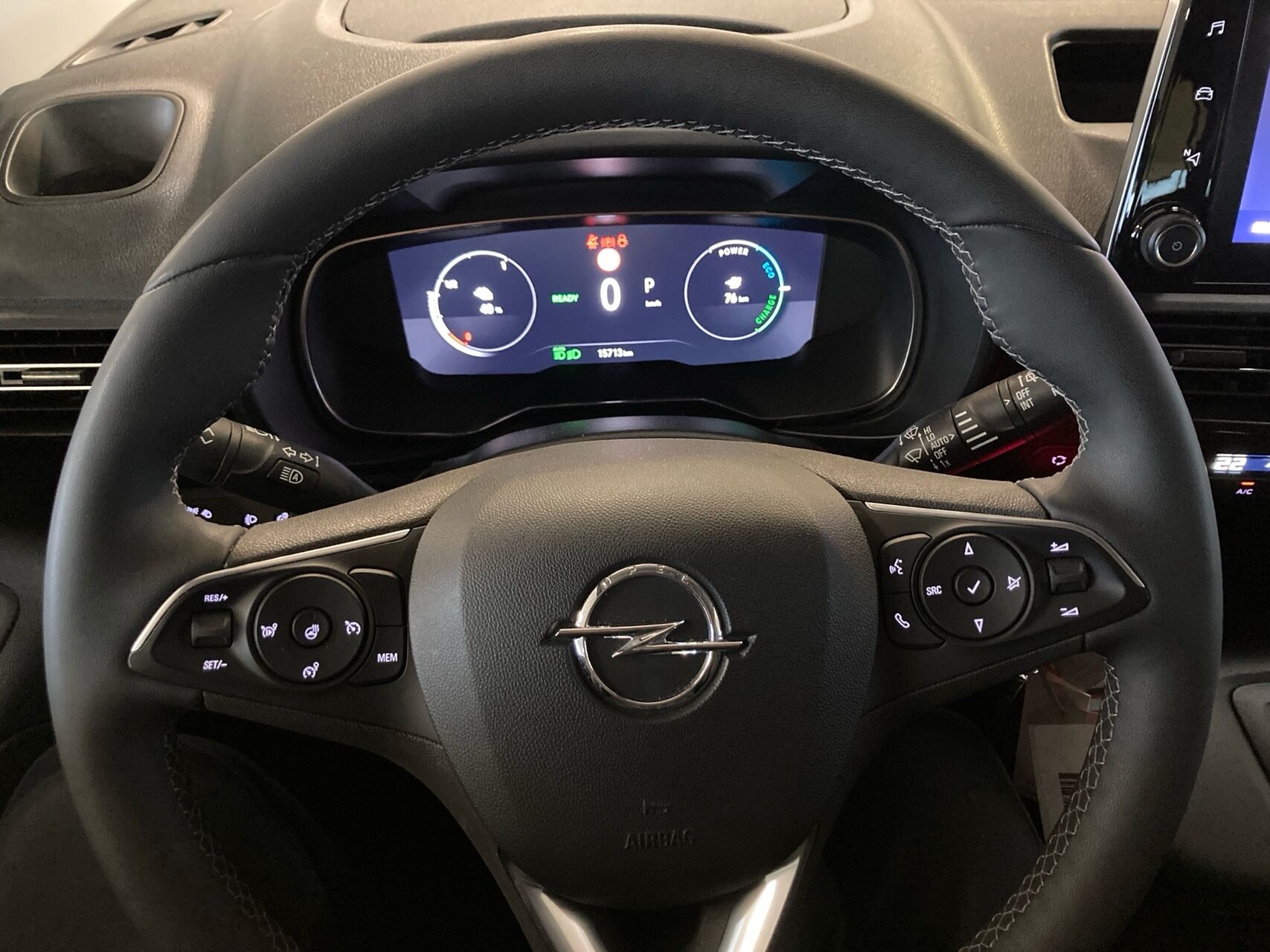 Billede af Opel Combo-e Life L1 EL Elegance+ 136HK Aut.