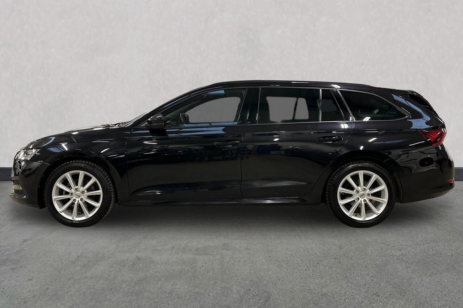 Billede af Skoda Octavia Combi 1,5 eTSI  Mild hybrid Style DSG 150HK Stc 7g Aut.