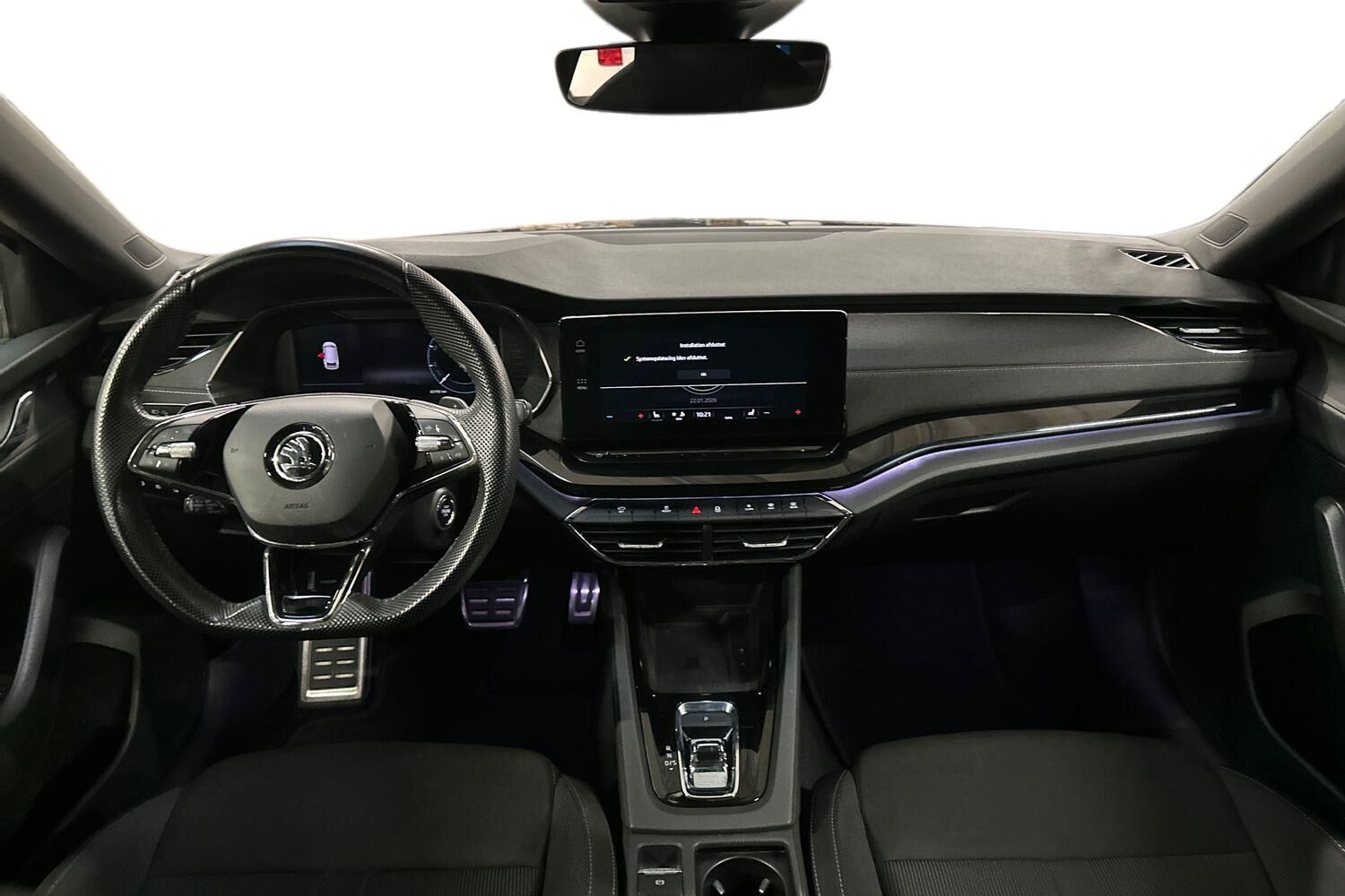 Billede af Skoda Octavia Combi 1,5 eTSI  Mild hybrid Style DSG 150HK Stc 7g Aut.