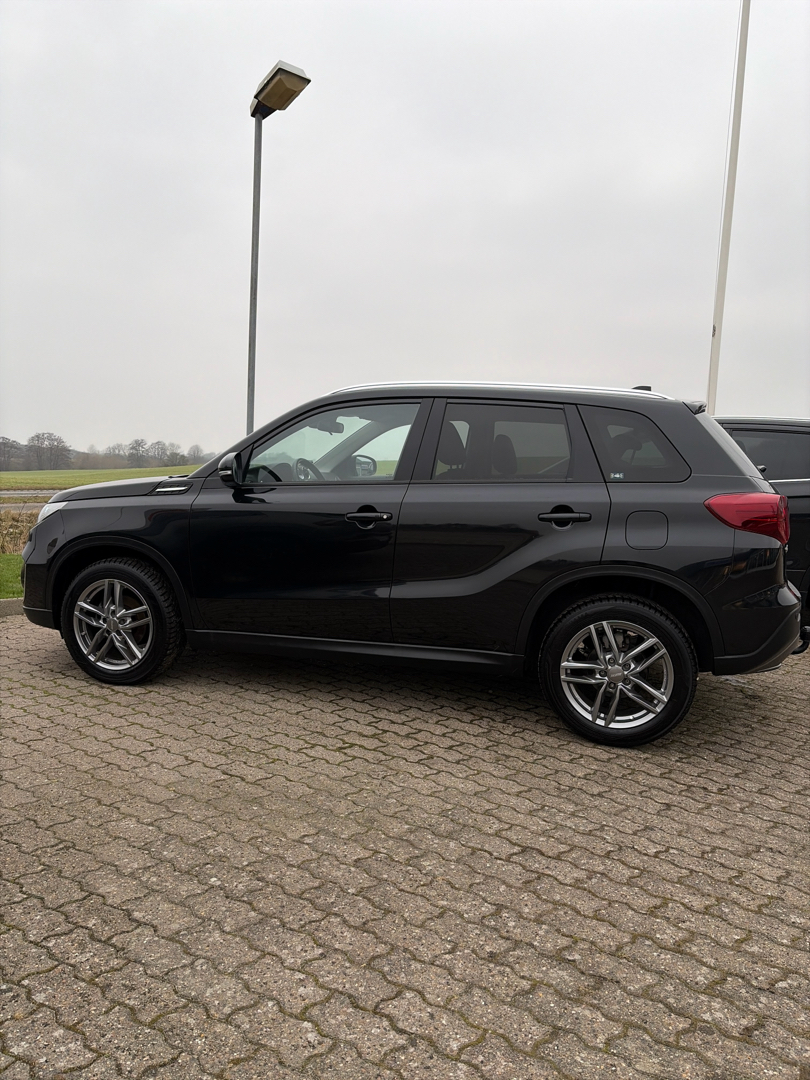 Billede af Suzuki Vitara 1,4 Boosterjet Limited 140HK 5d 6g