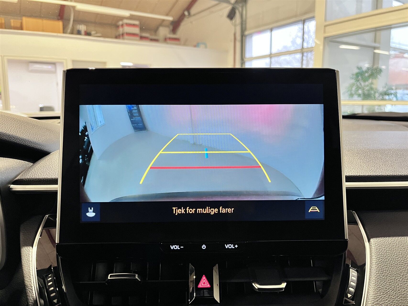 Billede af Toyota Corolla Cross 2,0 Hybrid Active E-CVT 197HK 5d Aut.