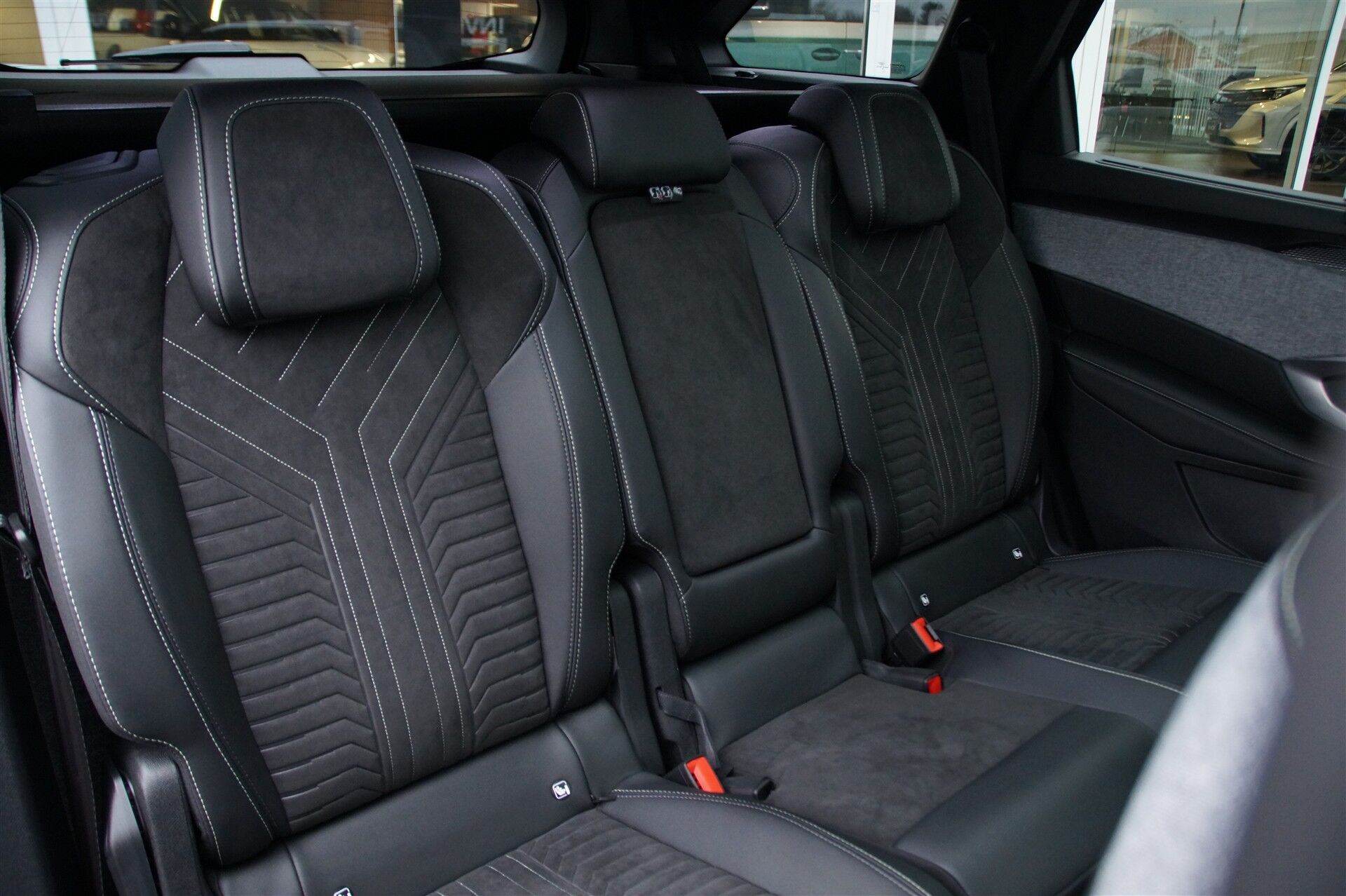 Billede af Peugeot e-5008 EL GT Pack 210HK 5d Aut.