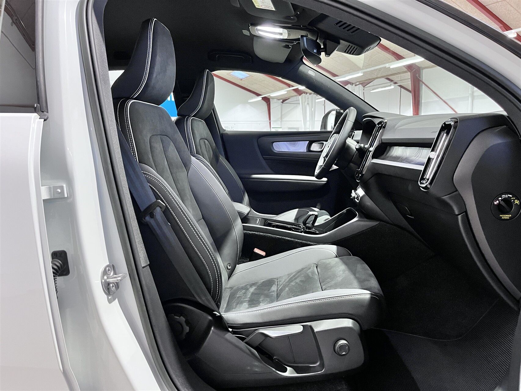 Billede af Volvo XC40 P6 Recharge Plus R-Design 231HK 5d Aut. 