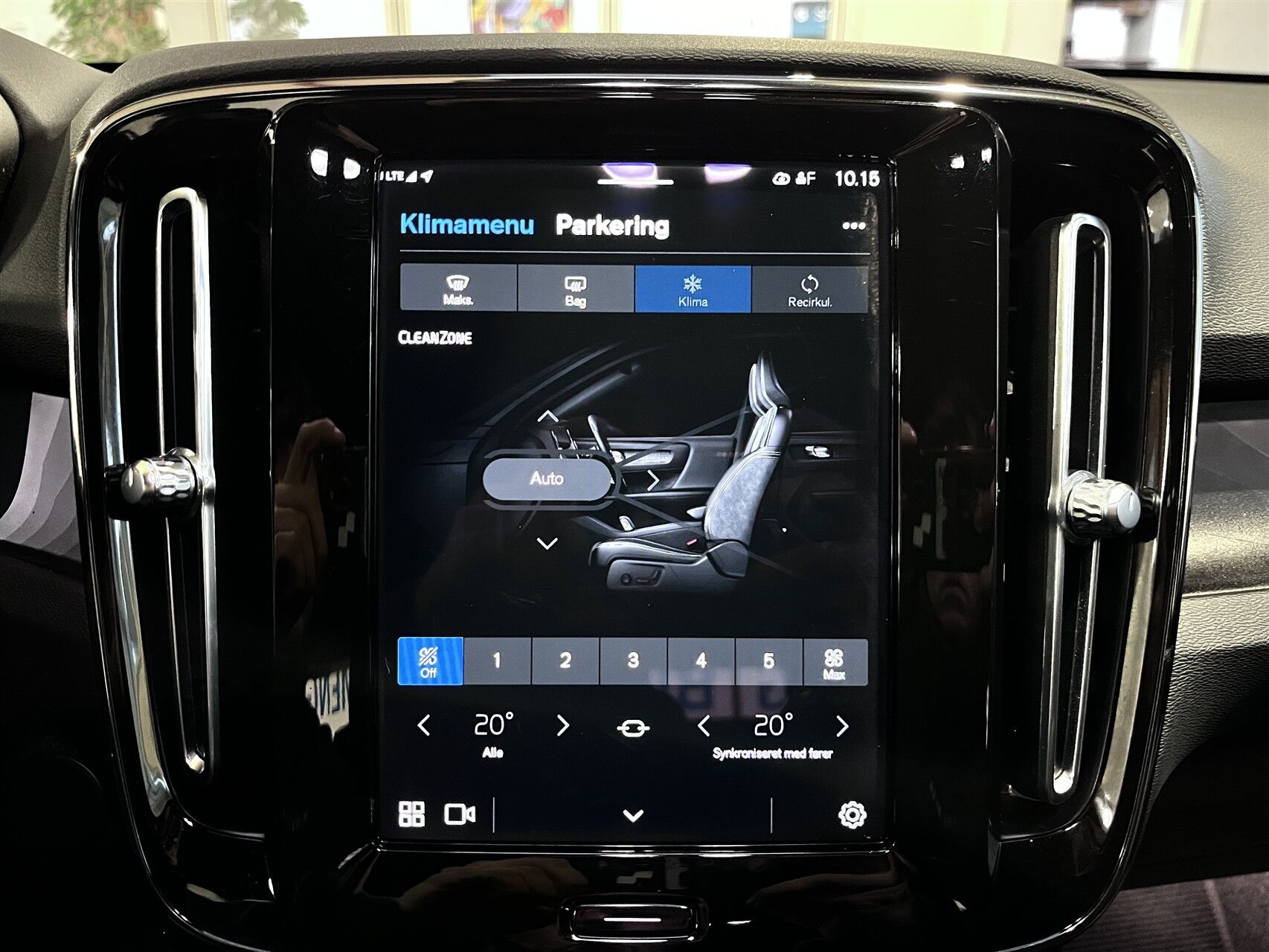 Billede af Volvo XC40 P6 Recharge Plus R-Design 231HK 5d Aut. 