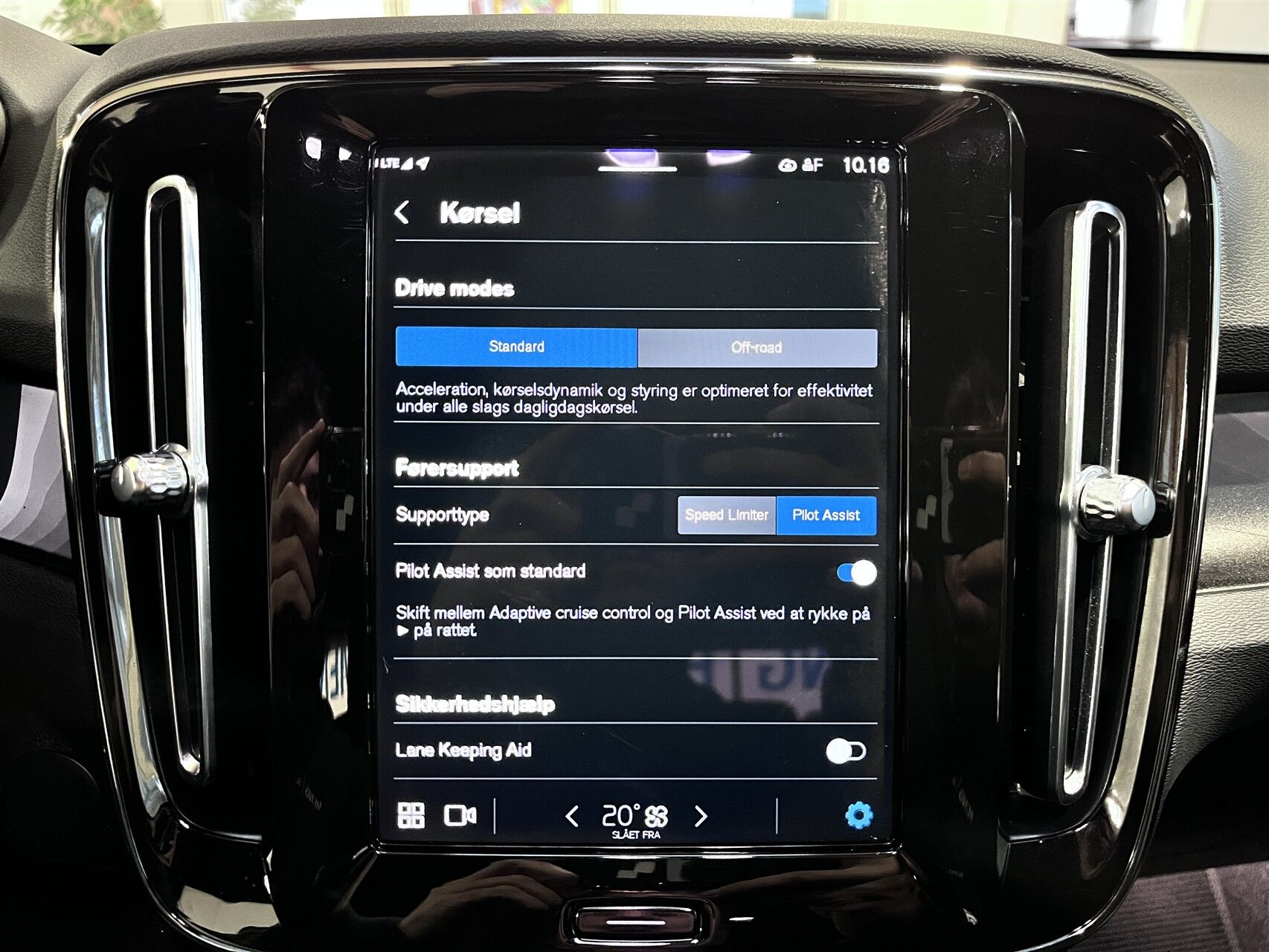 Billede af Volvo XC40 P6 Recharge Plus R-Design 231HK 5d Aut. 