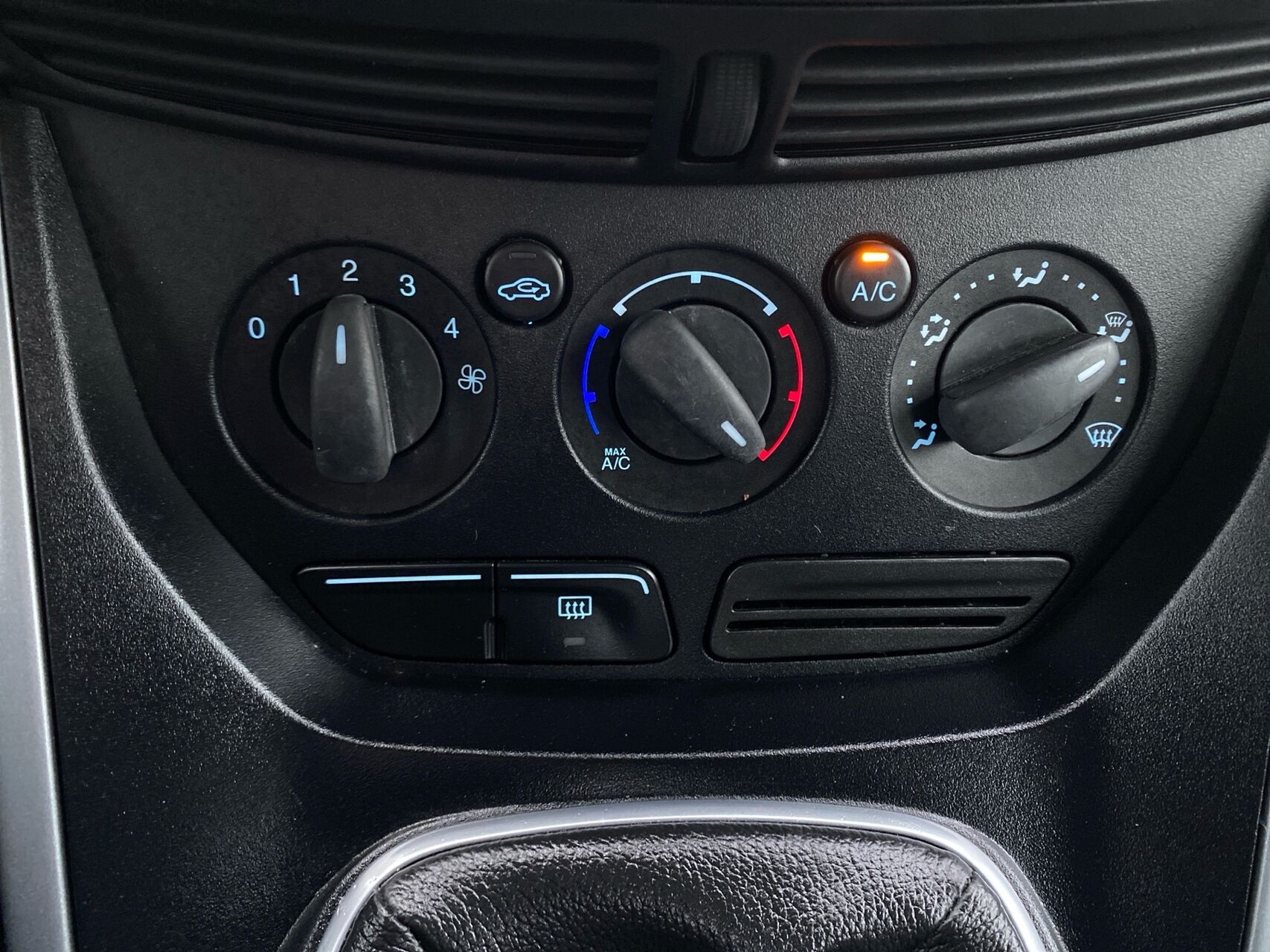 Billede af Ford C-MAX 1,6 Trend 105HK