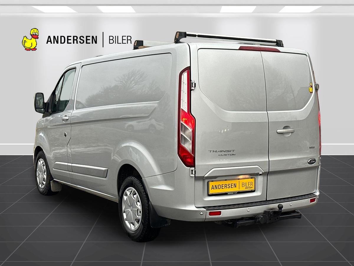 Billede af Ford Transit Custom 340 L1H1 2,0 TDCi Limited 170HK Van 6g Aut.