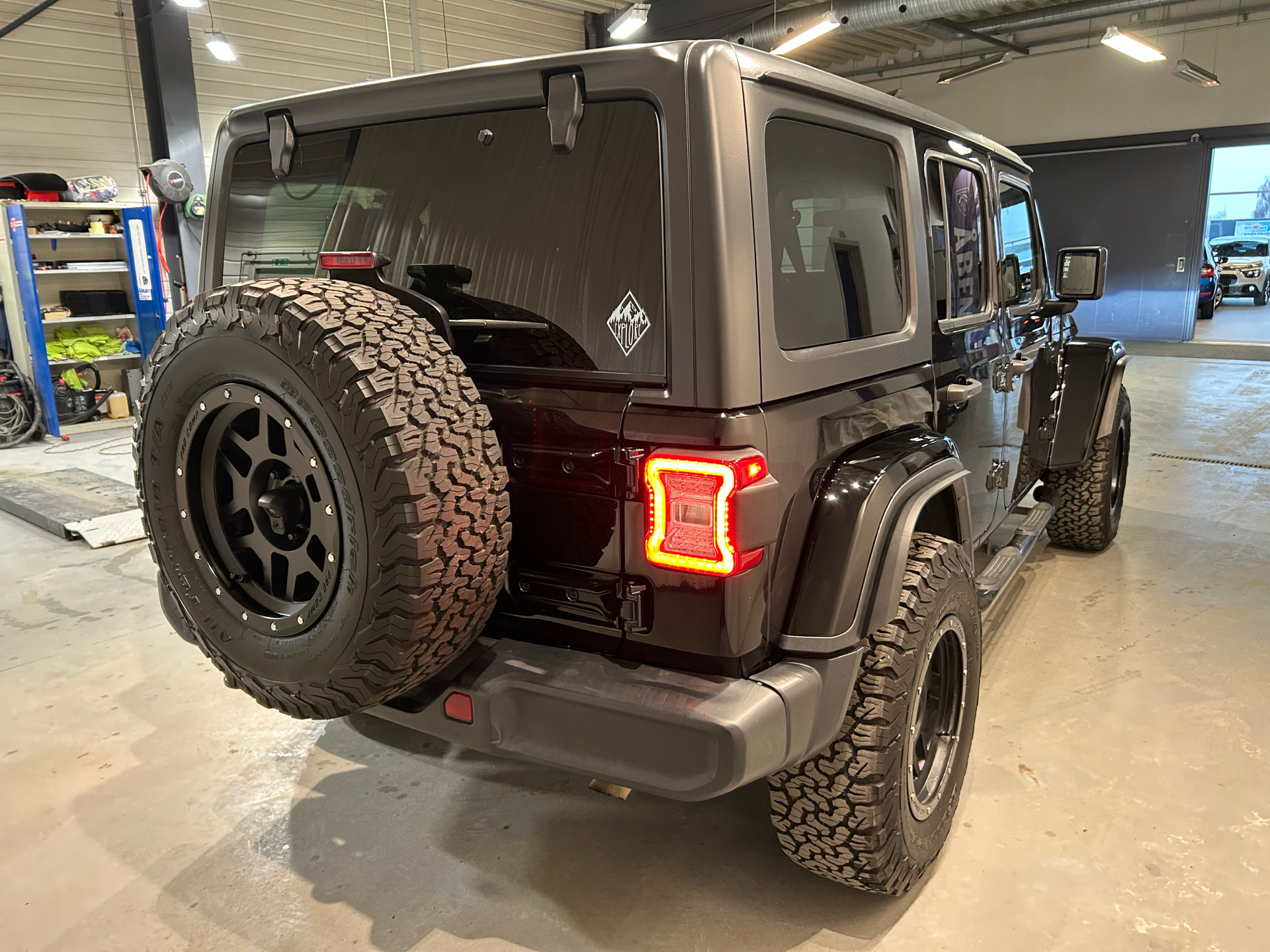 Billede af Jeep Wrangler 2,0 T-GDI Sahara 4x4 272HK 5d 8g Aut.