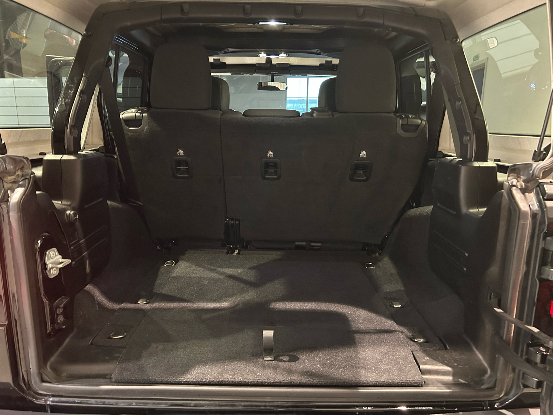 Billede af Jeep Wrangler 2,0 T-GDI Sahara 4x4 272HK 5d 8g Aut.