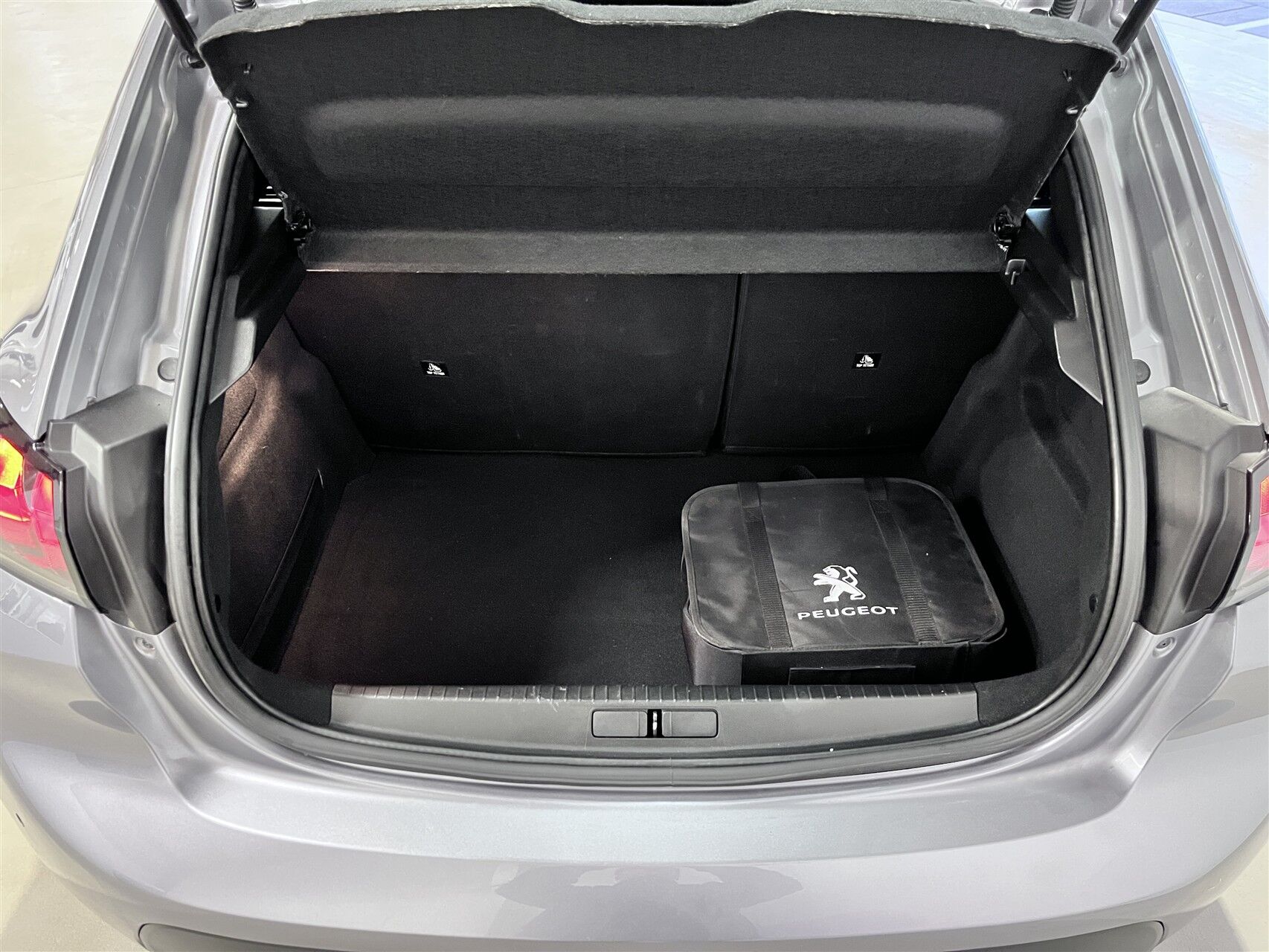 Billede af Peugeot e-208 EL Active 136HK 5d Aut.