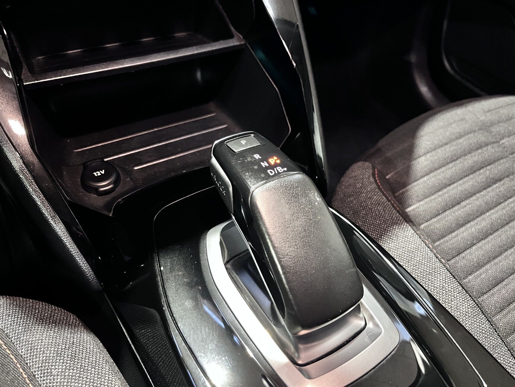 Billede af Peugeot e-208 EL Active 136HK 5d Aut.