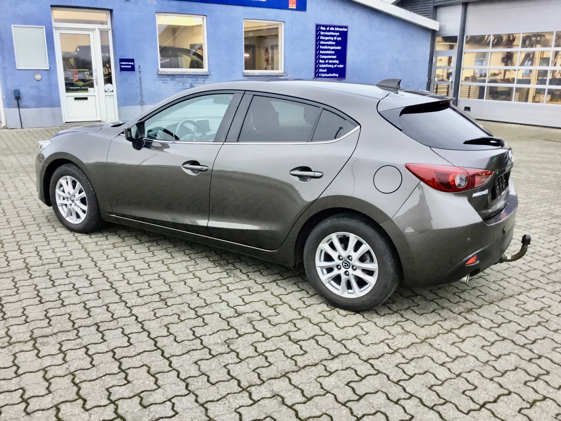 Billede af Mazda 3 2,0 Skyactiv-G Vision 120HK 5d 6g