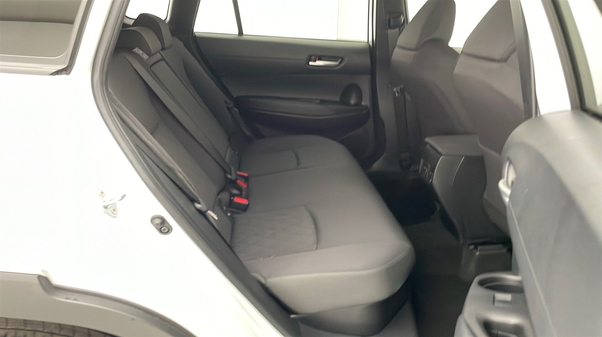 Billede af Toyota Corolla Cross 1,8 Hybrid Style Comfort 140HK 5d Aut.