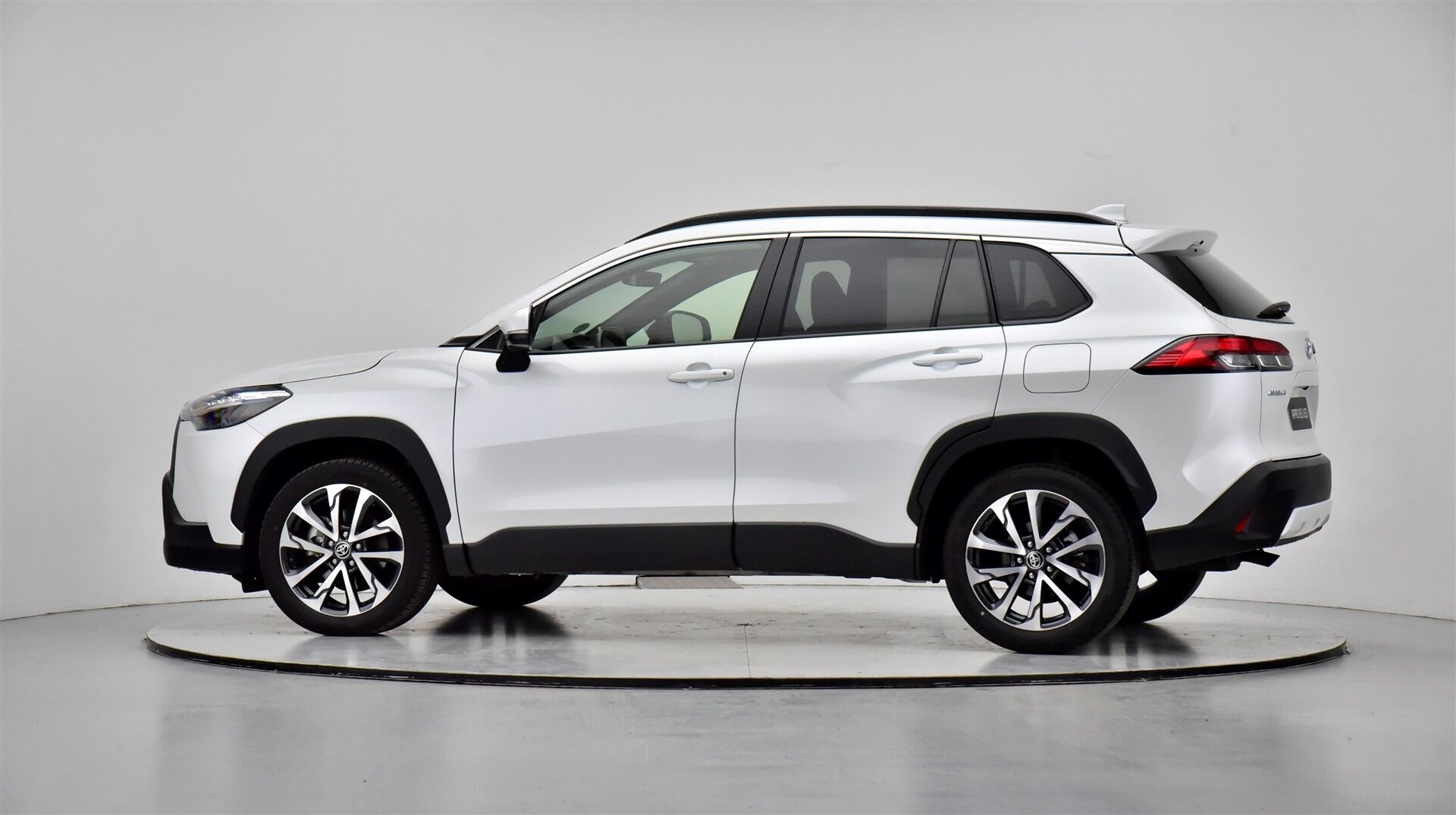 Billede af Toyota Corolla Cross 1,8 Hybrid Style Comfort 140HK 5d Aut.