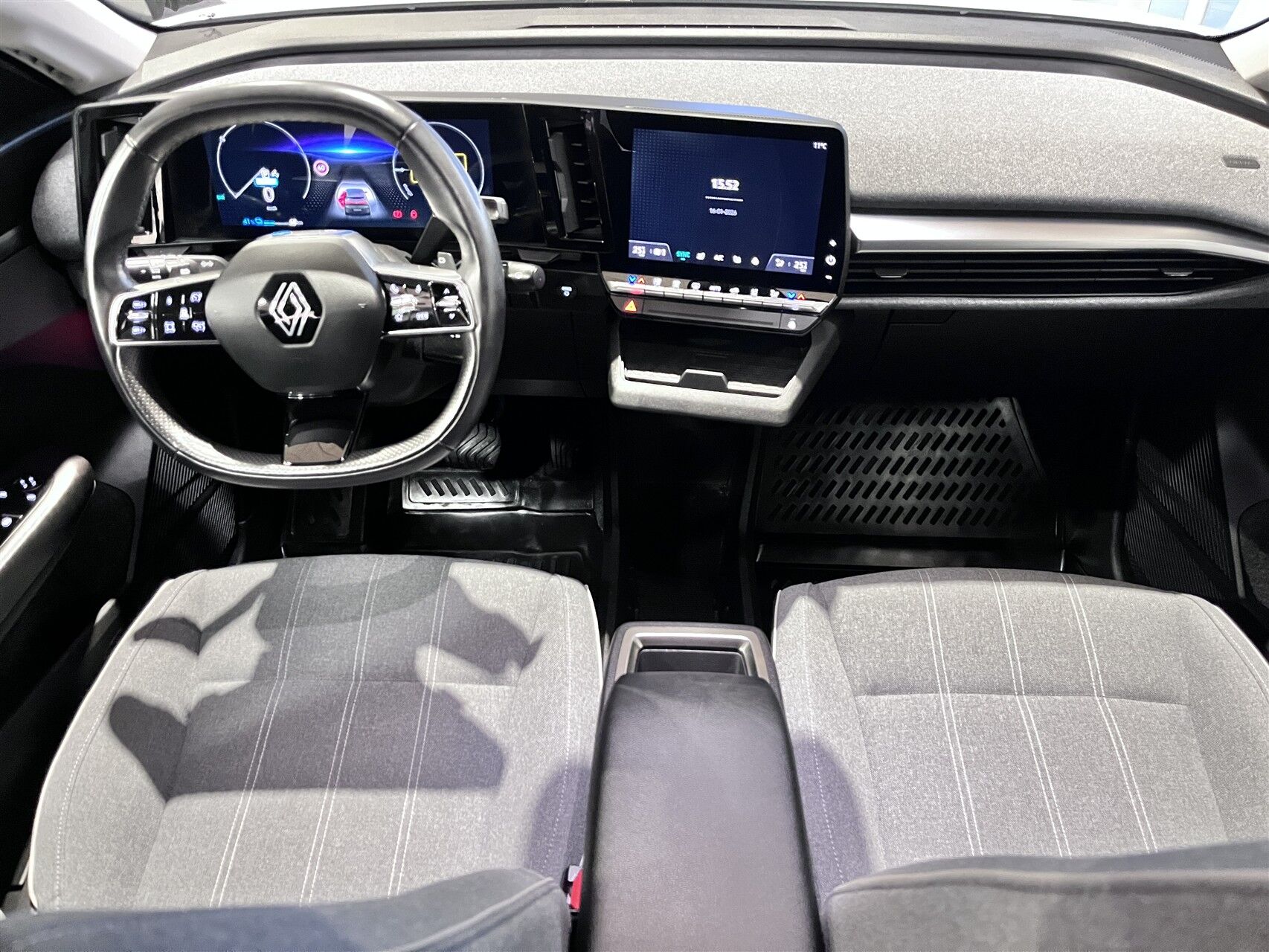 Billede af Renault Mégane E-TECH Equilibre 130HK 5d Aut.