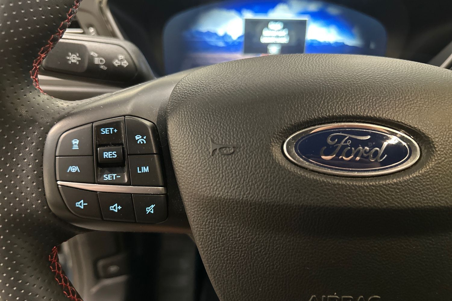 Billede af Ford Kuga 2,5 Plugin-hybrid ST-Line X CVT 225HK 5d Trinl. Gear