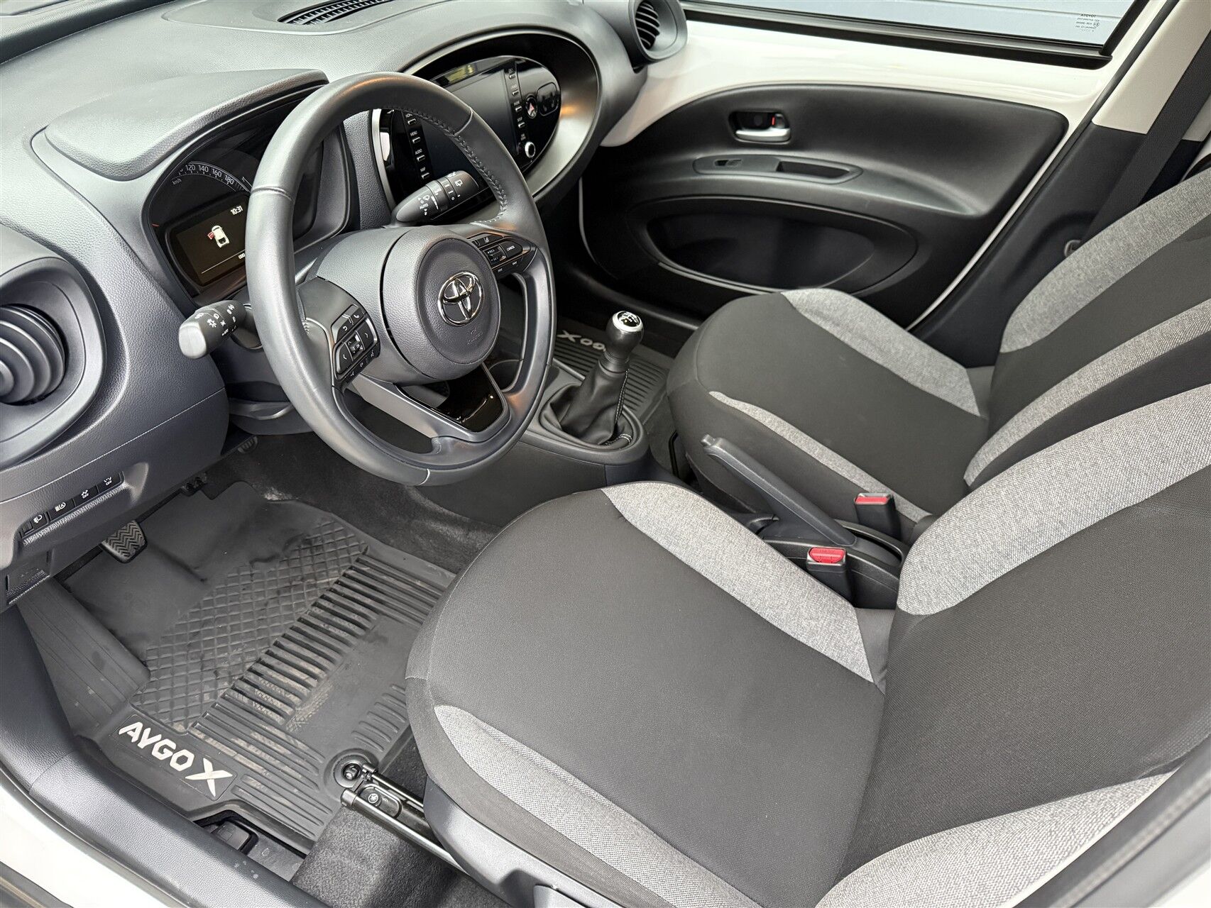 Billede af Toyota Aygo X 1,0 VVT-I Active 72HK 5d