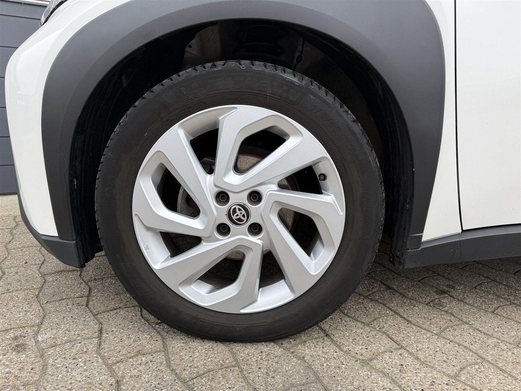 Billede af Toyota Aygo X 1,0 VVT-I Active 72HK 5d