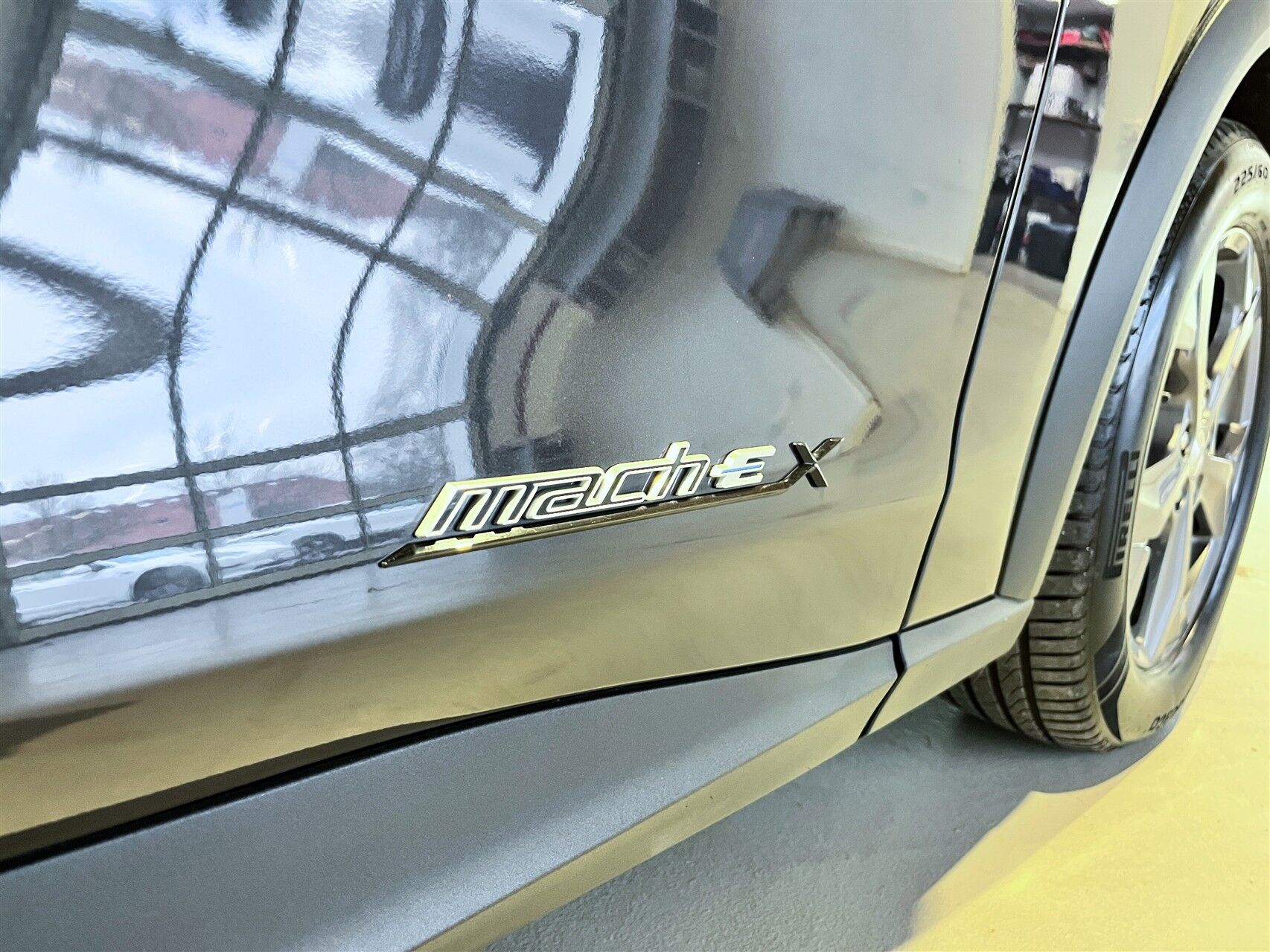 Billede af Ford Mustang Mach-E EL UR 294HK 5d Aut.