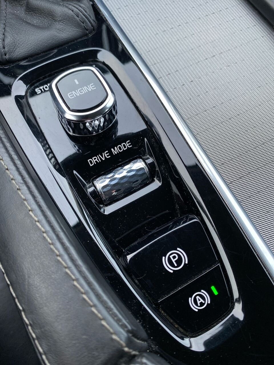 Billede af Volvo S90 2,0 D5 Inscription AWD 235HK 8g Aut.