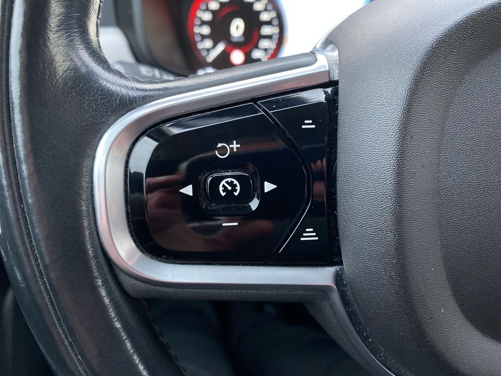 Billede af Volvo S90 2,0 D5 Inscription AWD 235HK 8g Aut.