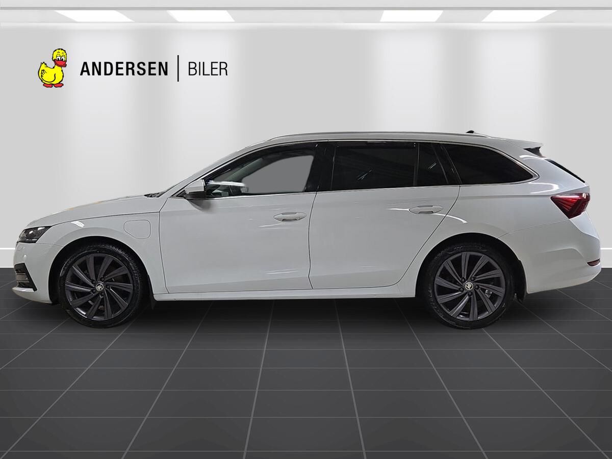 Billede af Skoda Octavia Combi 1,4 TSI  Plugin-hybrid iV Plus iV DSG 204HK Stc 6g Aut.
