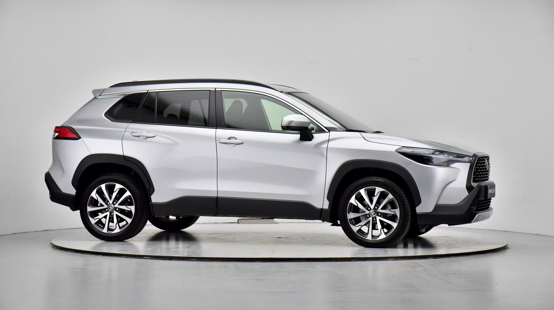 Billede af Toyota Corolla Cross 1,8 Hybrid Style Comfort 140HK 5d Aut.