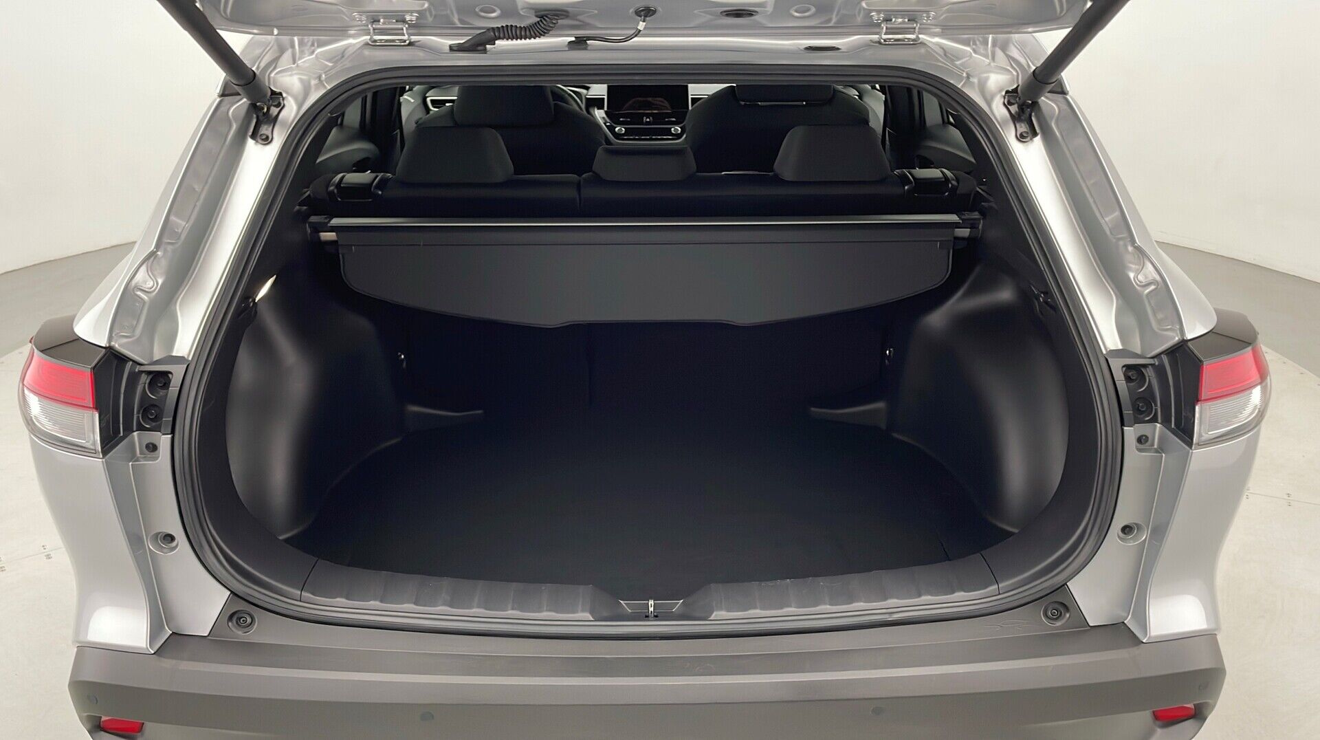 Billede af Toyota Corolla Cross 1,8 Hybrid Style Comfort 140HK 5d Aut.