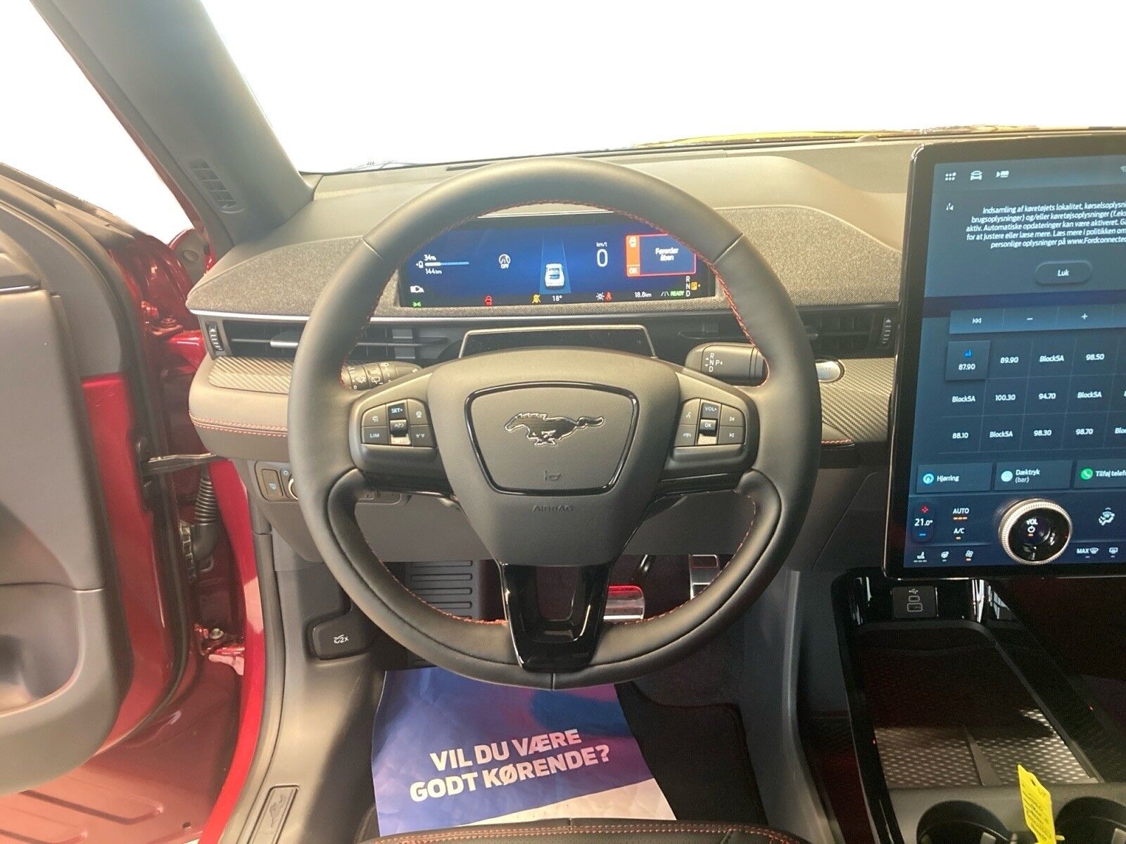 Billede af Ford Mustang Mach-E EL UR Premium 276HK 5d Aut.