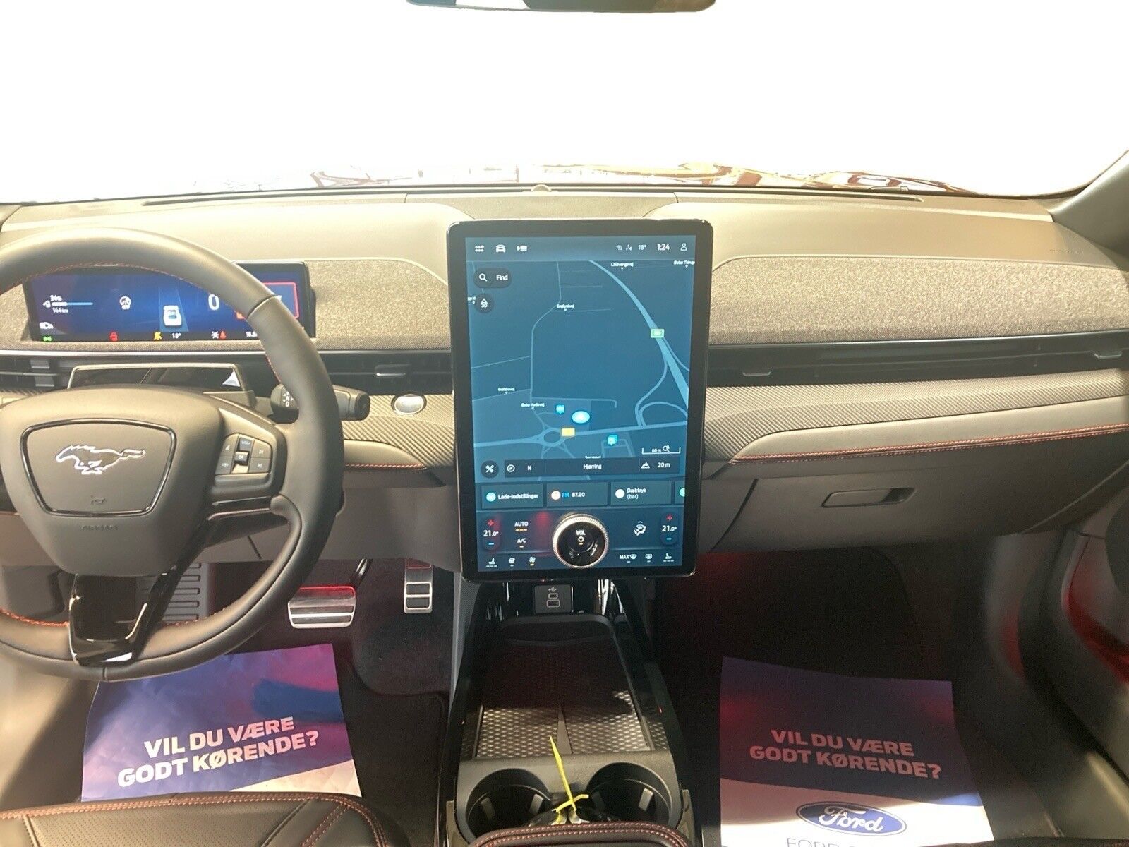 Billede af Ford Mustang Mach-E EL UR Premium 276HK 5d Aut.