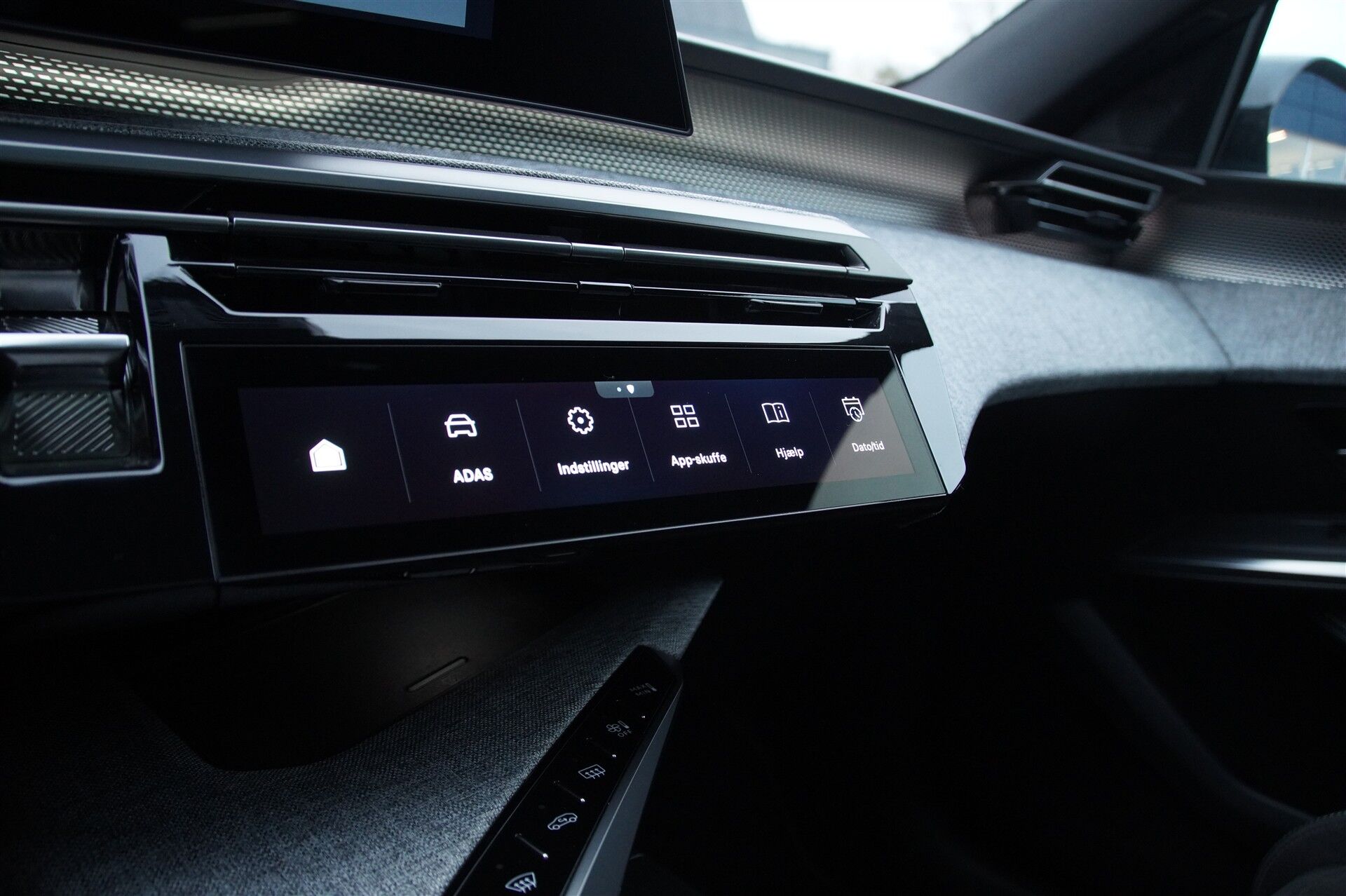 Billede af Peugeot e-5008 EL GT Pack 210HK 5d Aut.