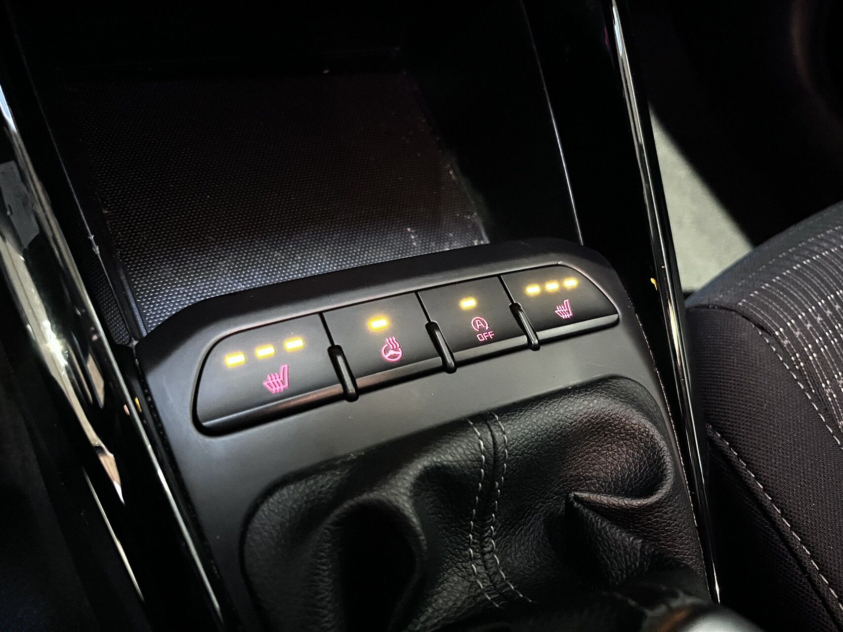 Billede af Kia Stonic 1,0 T-GDI Attraction 120HK 5d 6g