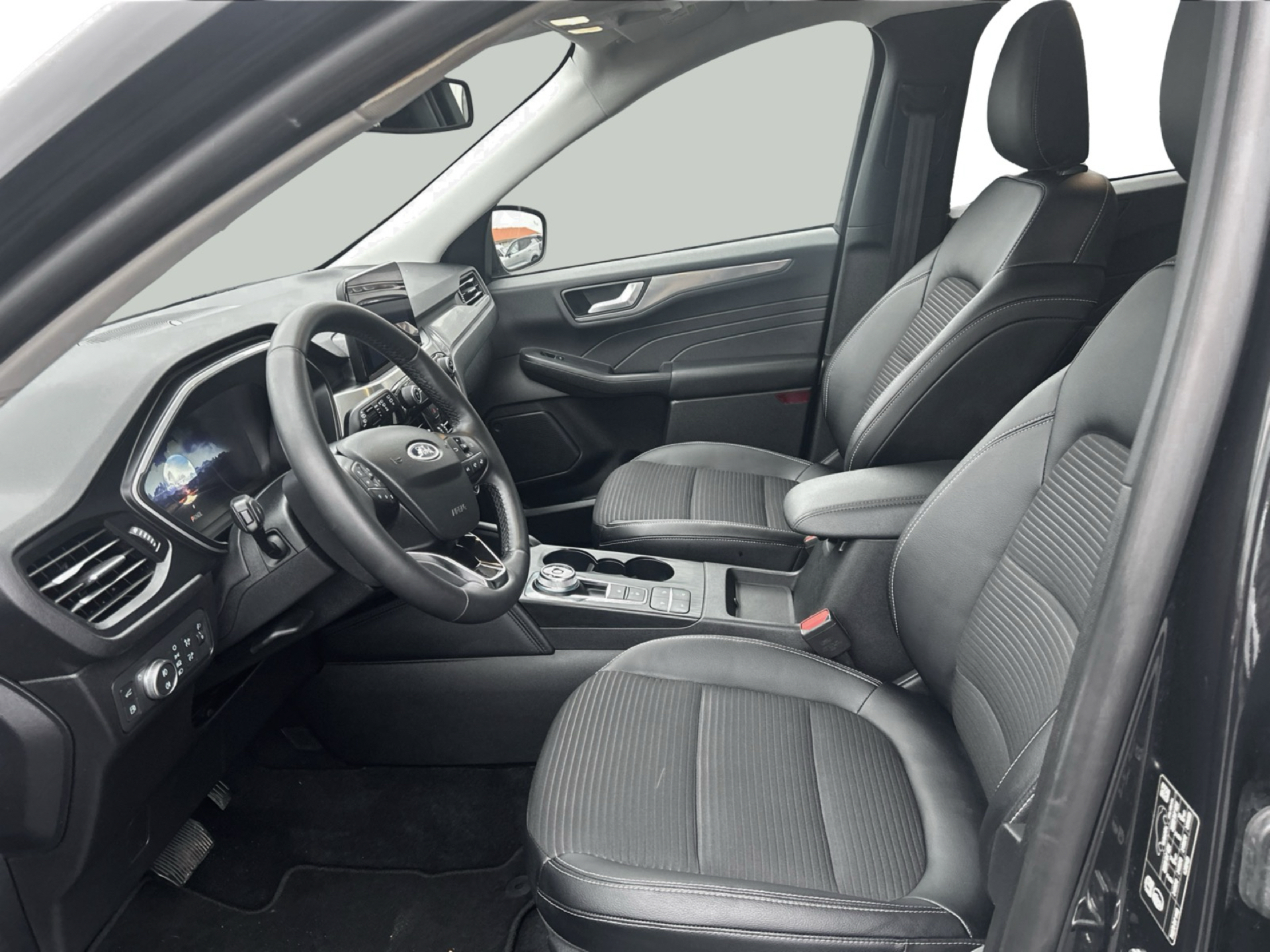 Billede af Ford Kuga 2,5 Plugin-hybrid Titanium X CVT 225HK 5d Trinl. Gear