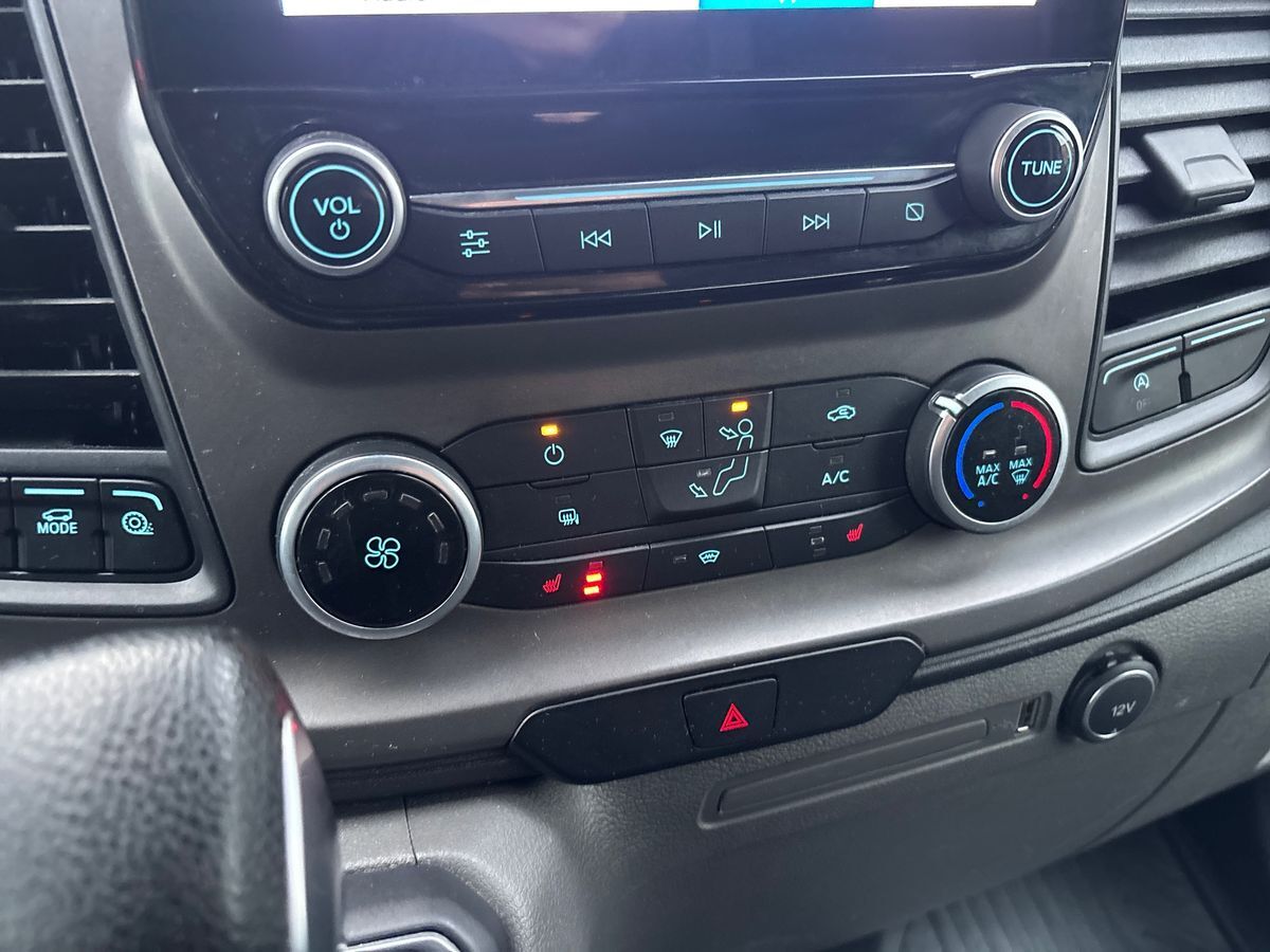 Billede af Ford Transit Custom 280 L1H1 2,0 TDCi Trend 130HK Van 6g Aut.